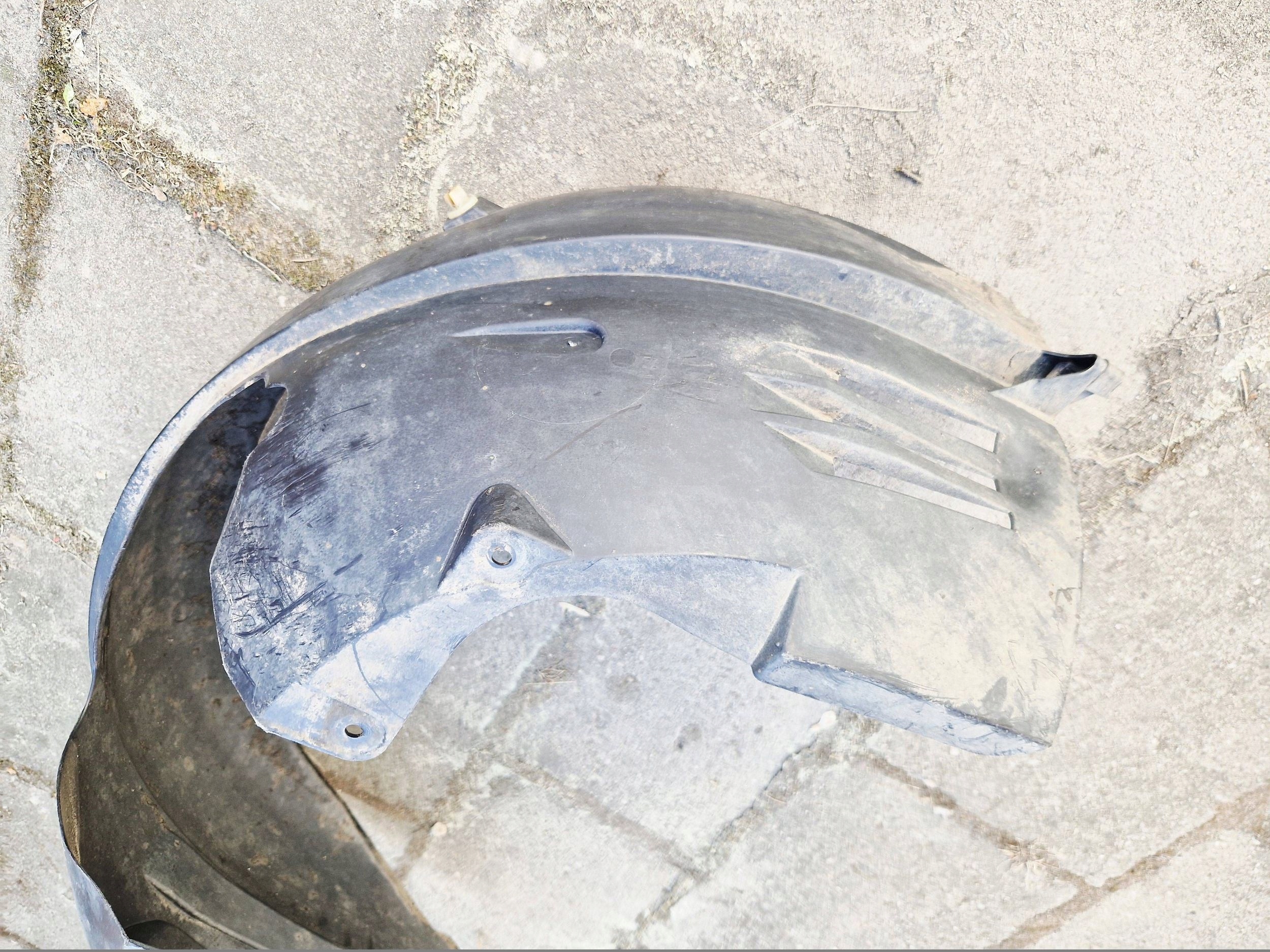 mudguard front left Ford Fusion mk1 2N1X16115AC