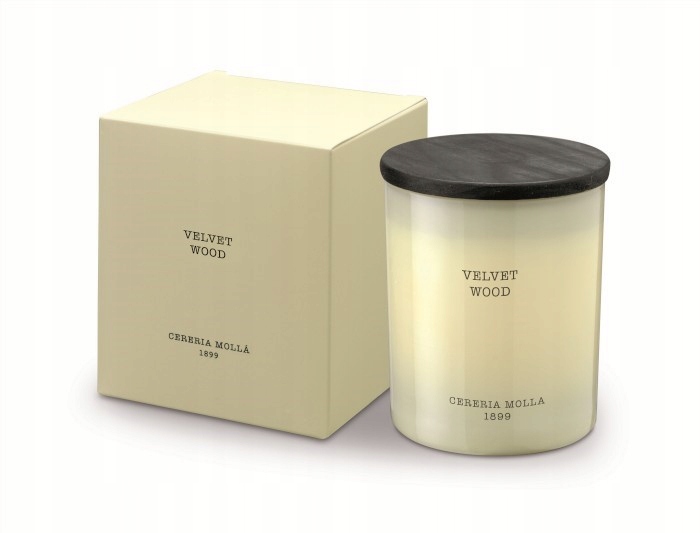 

Cereria Molla Świeca Premium 230 gr. Velvet Wood