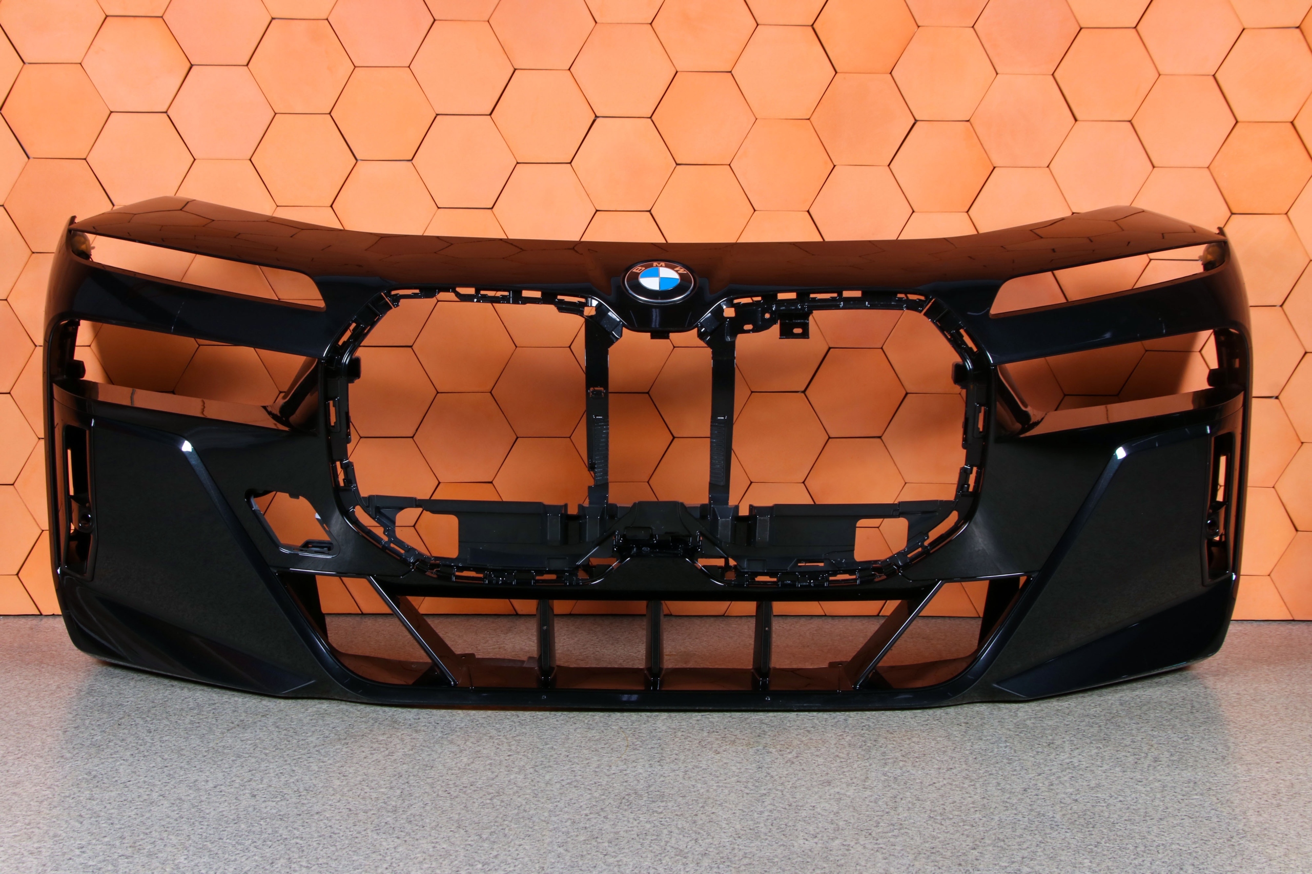 BMW 7 G70 i7 m-packet bumper front front 475