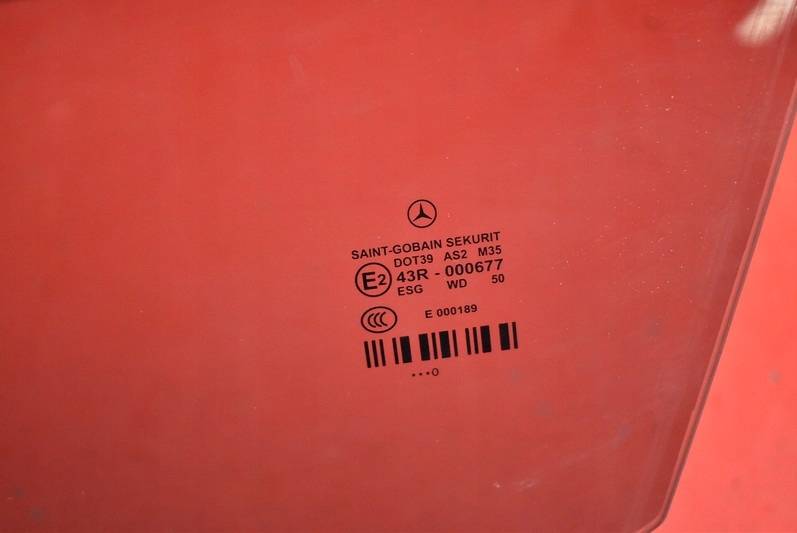 window side left front front MERCEDES E-KLASA W212 sedan 09-13