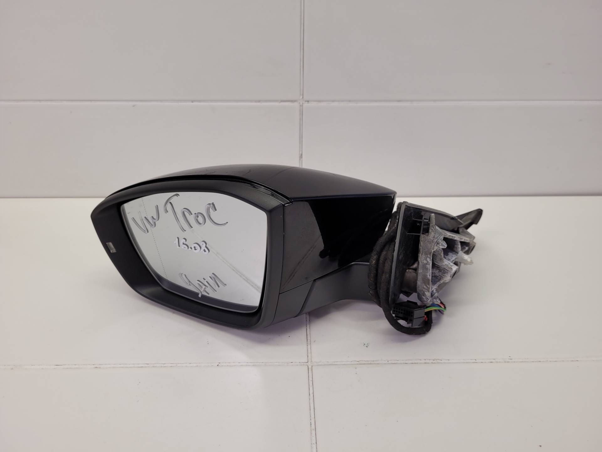 mirror exterior left side Volkswagen T-Roc 2019 2GA857601A
