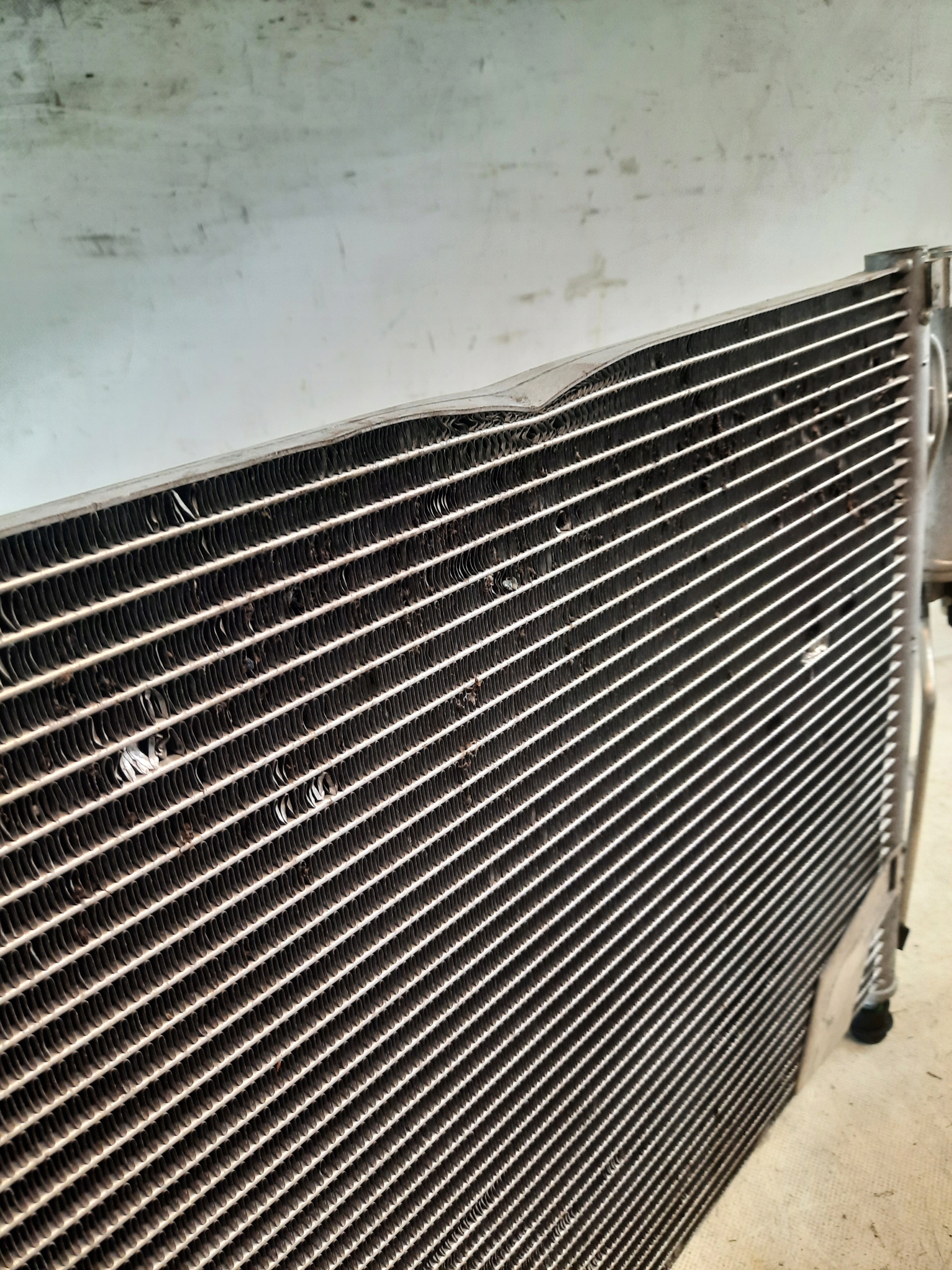 VOLVO V70 II 2.5T air conditioning radiator + capacitor,