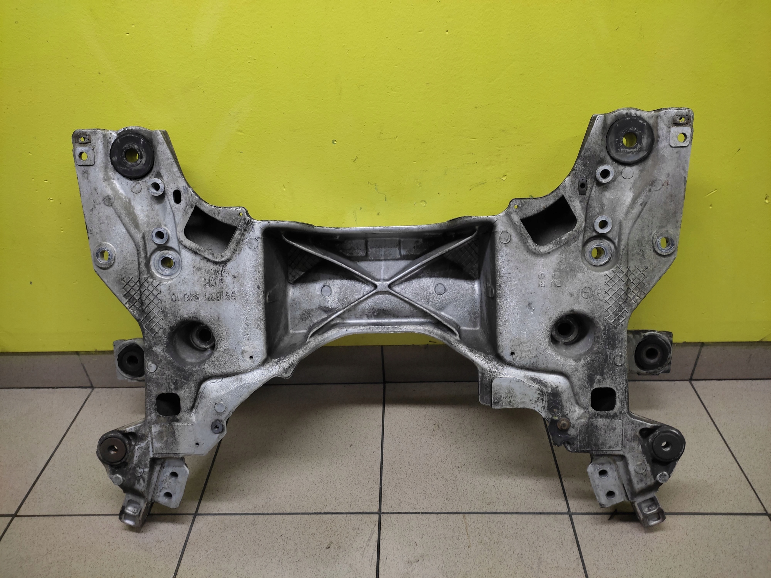 CITROEN C5 III 2.0 HDI subframe axle beam 9683554810