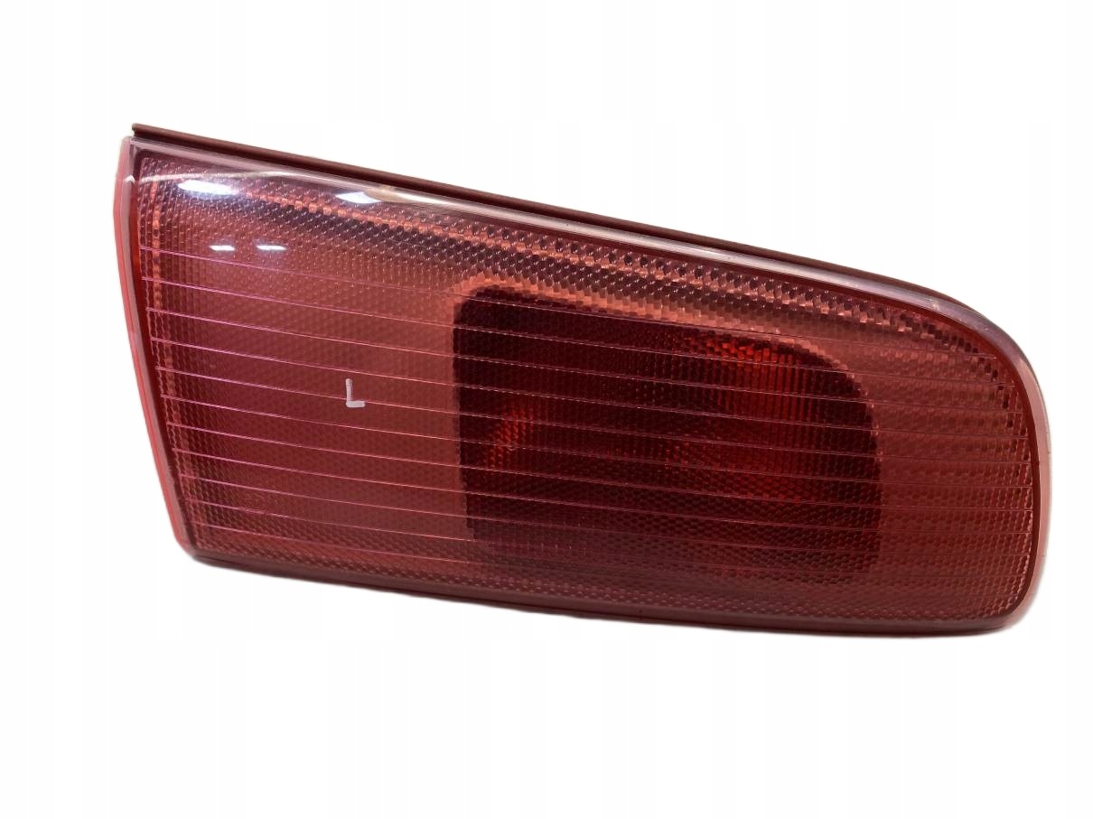 feu gauche arrière du capot MAZDA 2 2NE964835-01