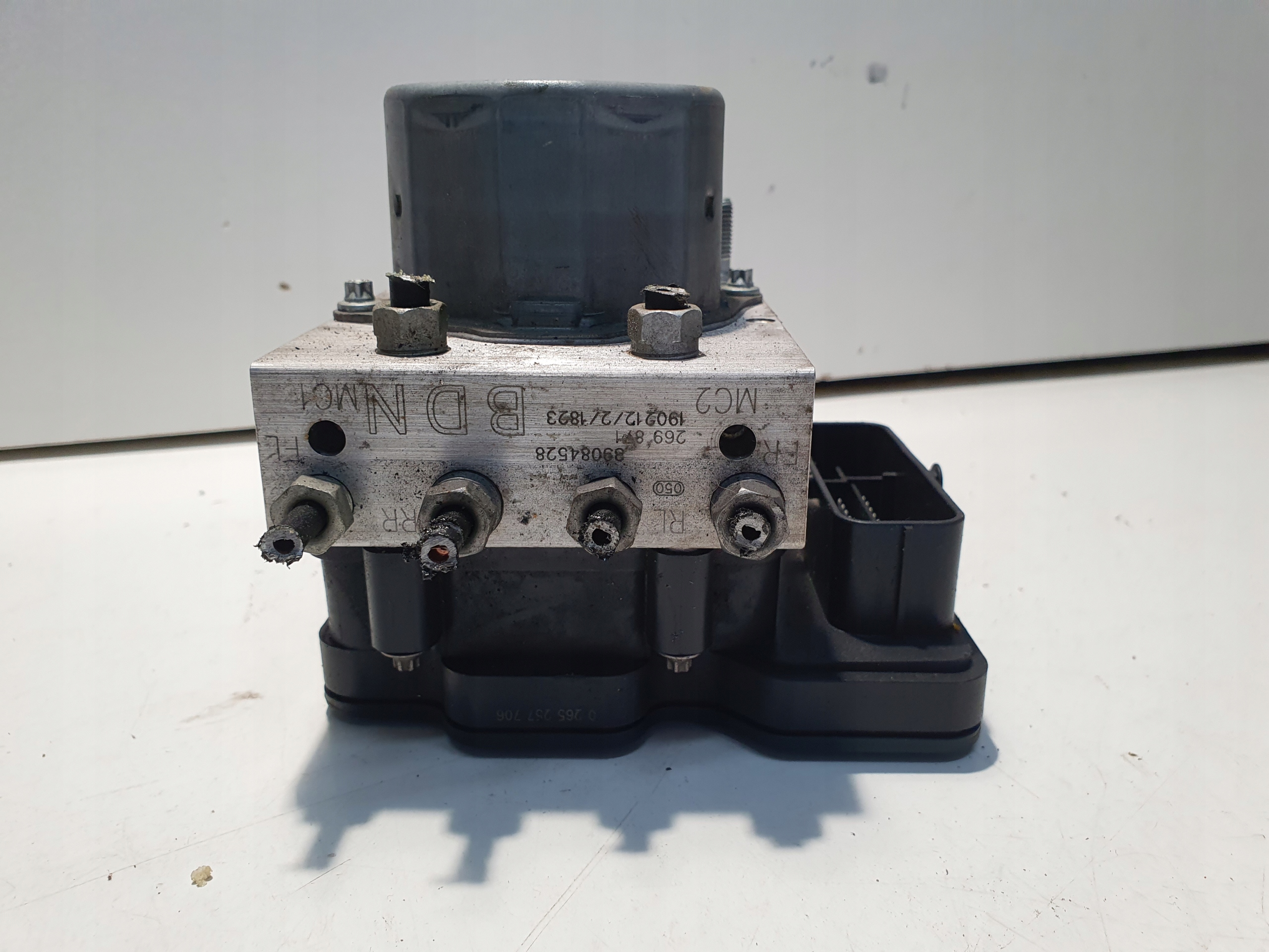 OPEL ADAM БЛОК УПРАВЛЕНИЯ ABS 39084528 BDN