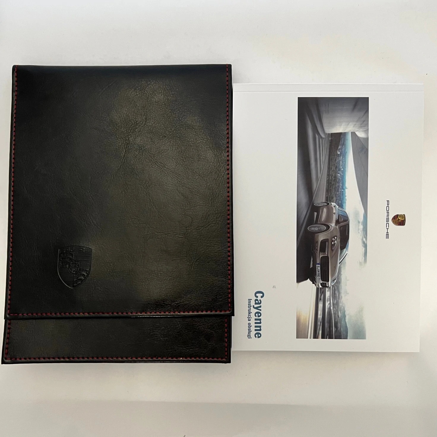 PORSCHE PANAMERA BOXSTER ETUI DO INSTRUKCJA OBSŁUG Tytuł PORSCHE PANAMERA BOXSTER ETUI DO INSTRUKCJA OBSŁUGI