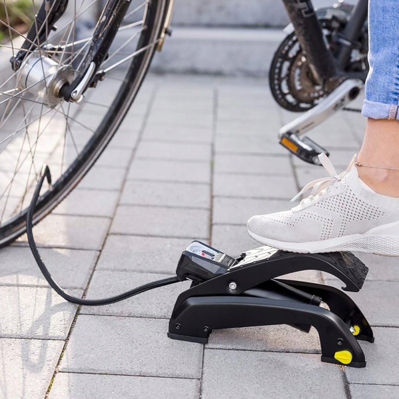 MOCNA POMPKA NOŻNA DO KÓŁ MICHELIN SPRĘŻARKA SAMOCHODOWA ROWERÓW MANOMETR Rodzaj nożna