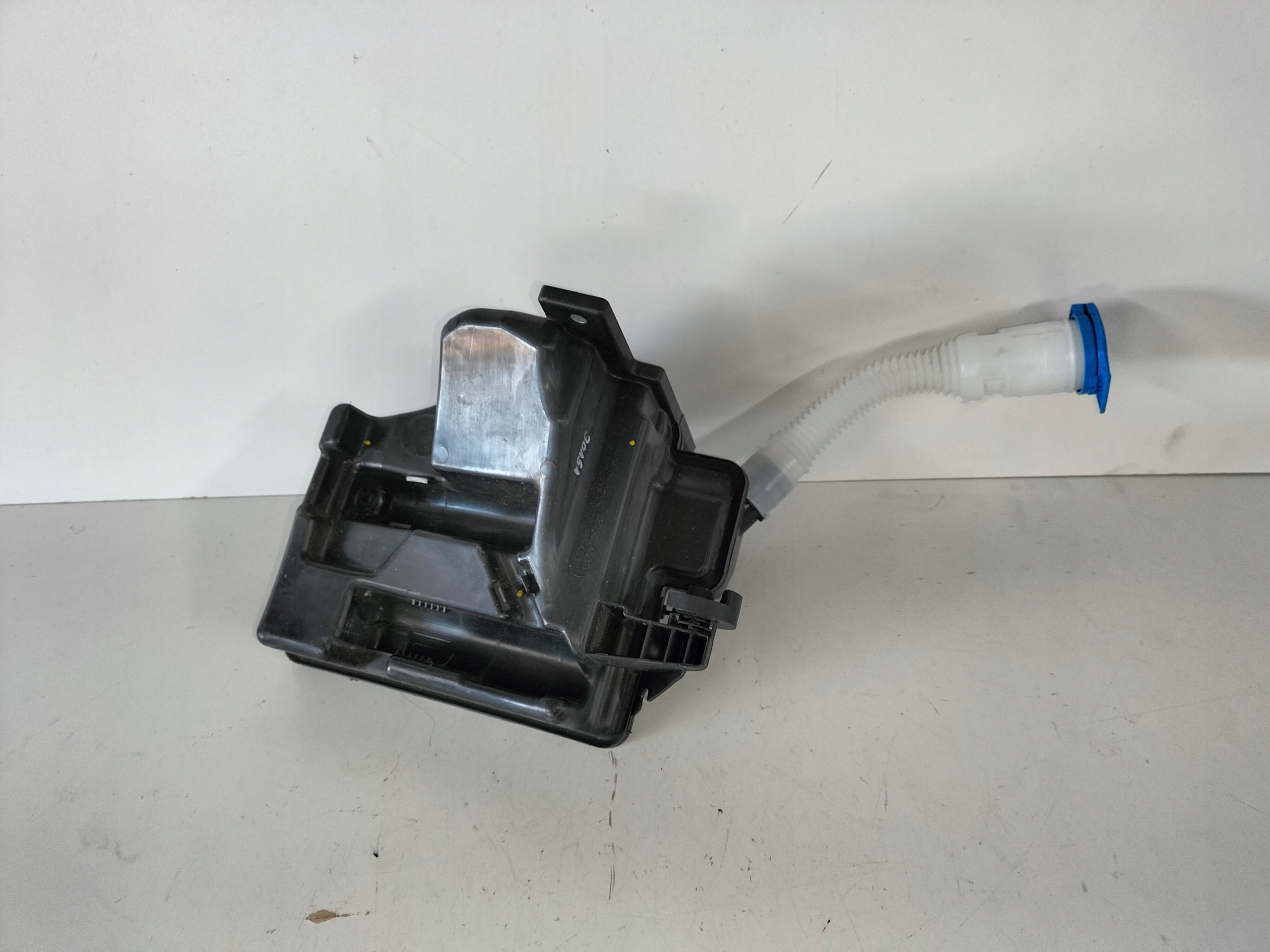 washer fluid tank SKODA FABIA III 14- POLO