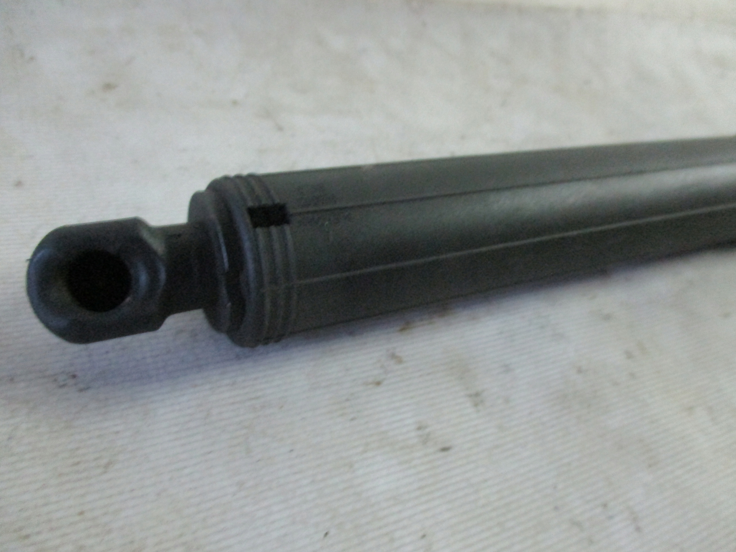 damper bonnet electrical BMW 2 F46 left 7365979