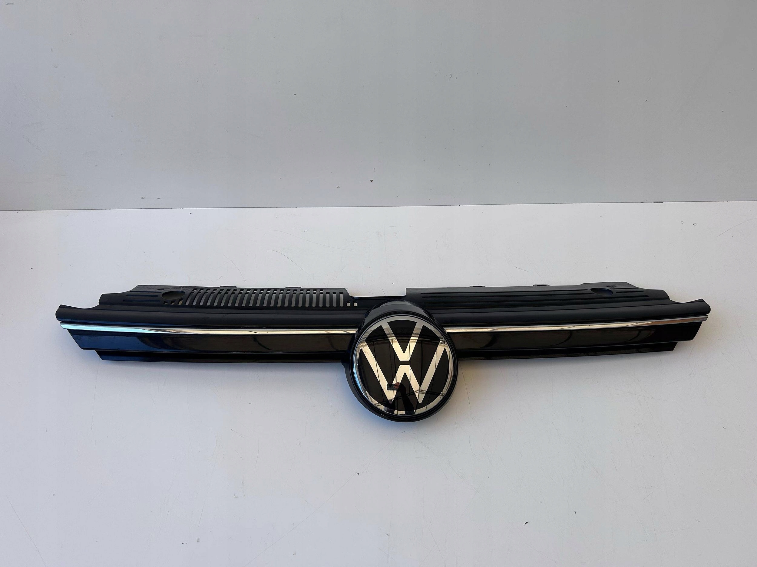 VW Golf V Kühlergrill FRONTGRILL Kühlergitter 5H0853655 - Thumbnail 1