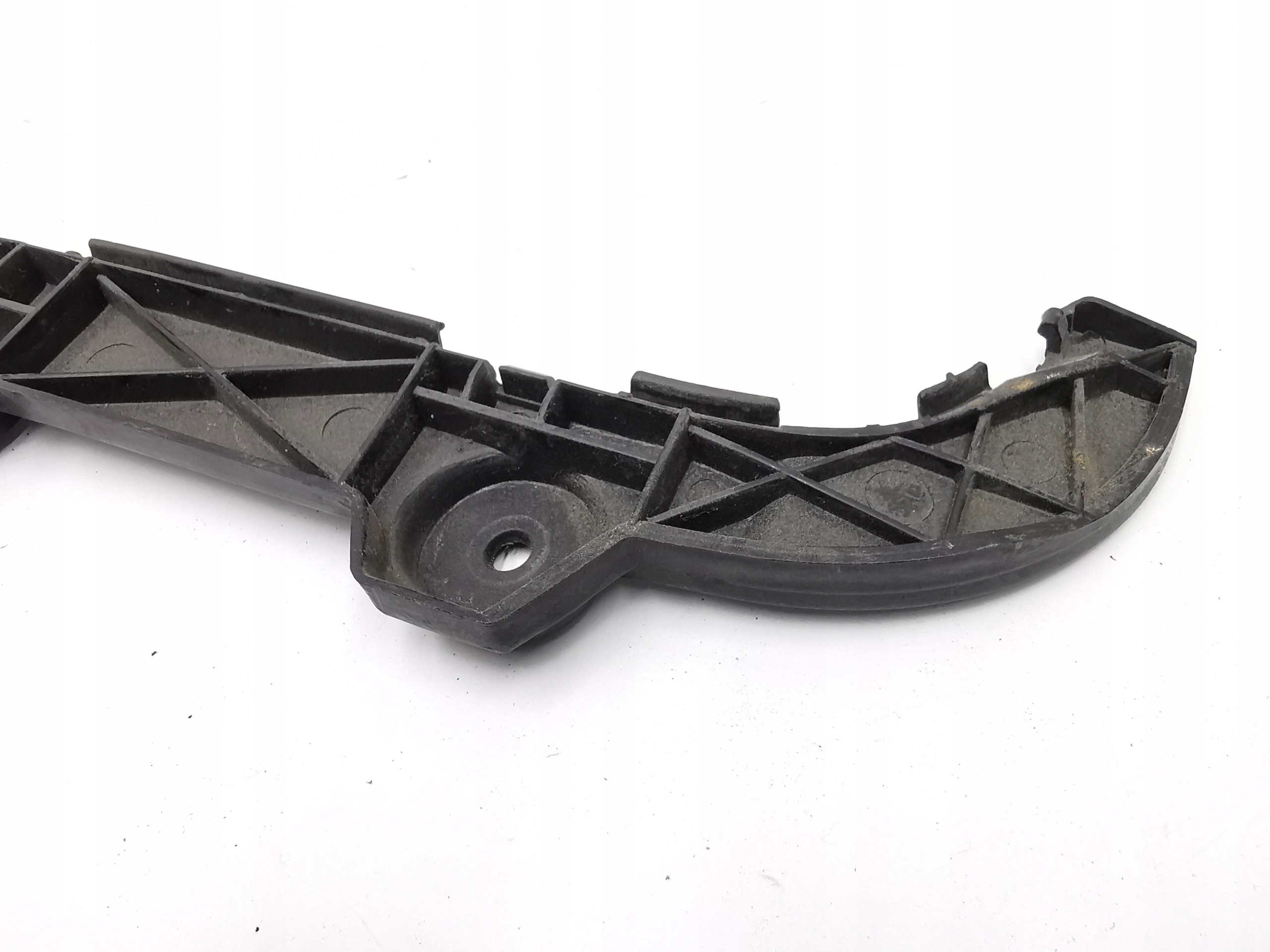 bumper bracket left rear part TOYOTA VERSO 04-08 52576-0F010