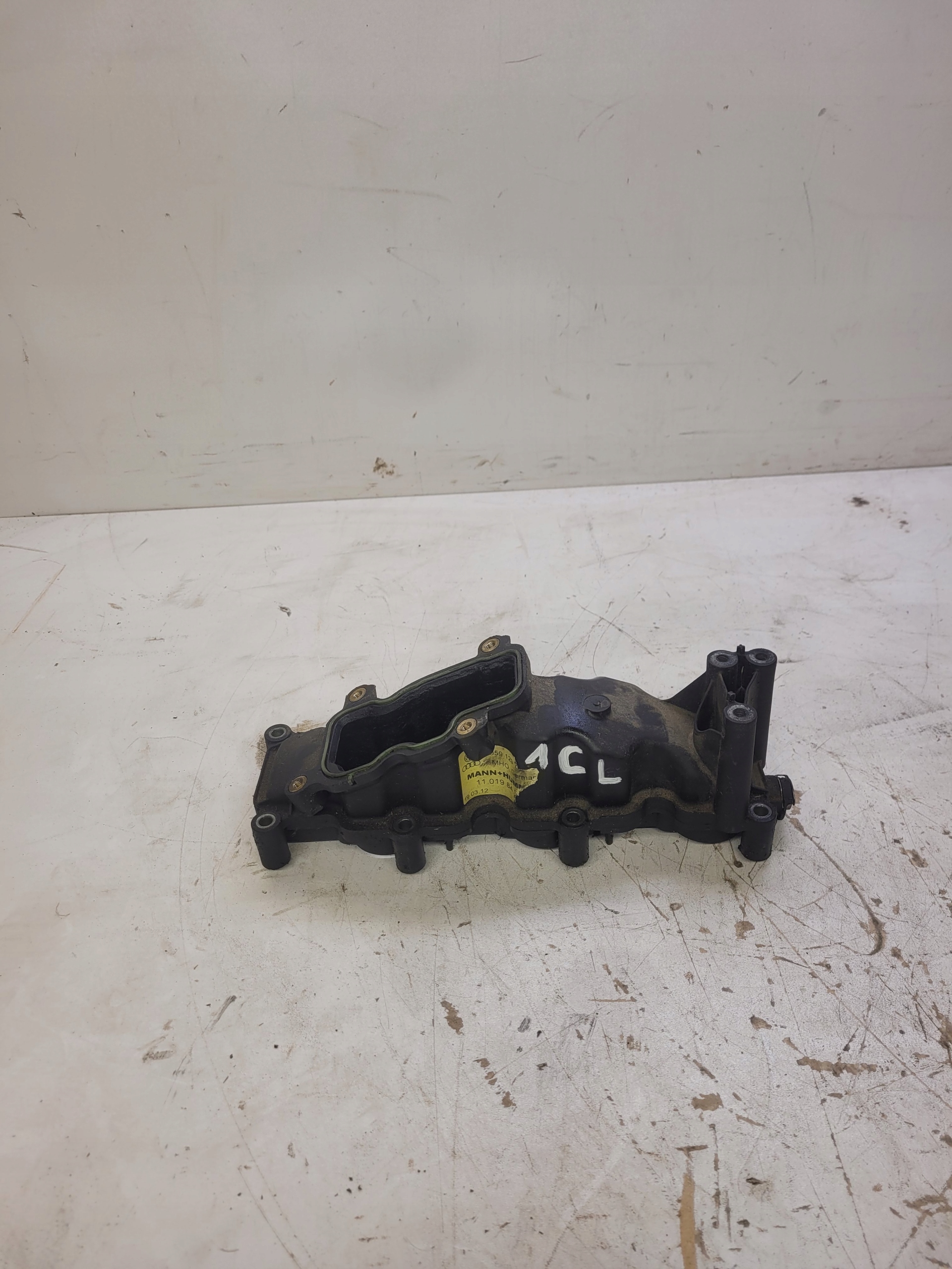 intake manifold AUDI A6 C6 LIFT 3.0 TDI 059129711CL