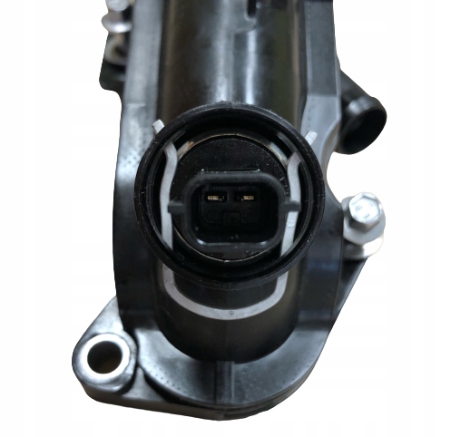 RENAULT TRAFIC 3 2 0 DCI OBUDOWA TERMOSTATU Weight with packaging 3 kg