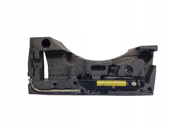 VW PASSAT B6 05- WKŁAD BAGAŻNIKA LEWAREK KLUCZ 3C5012115D