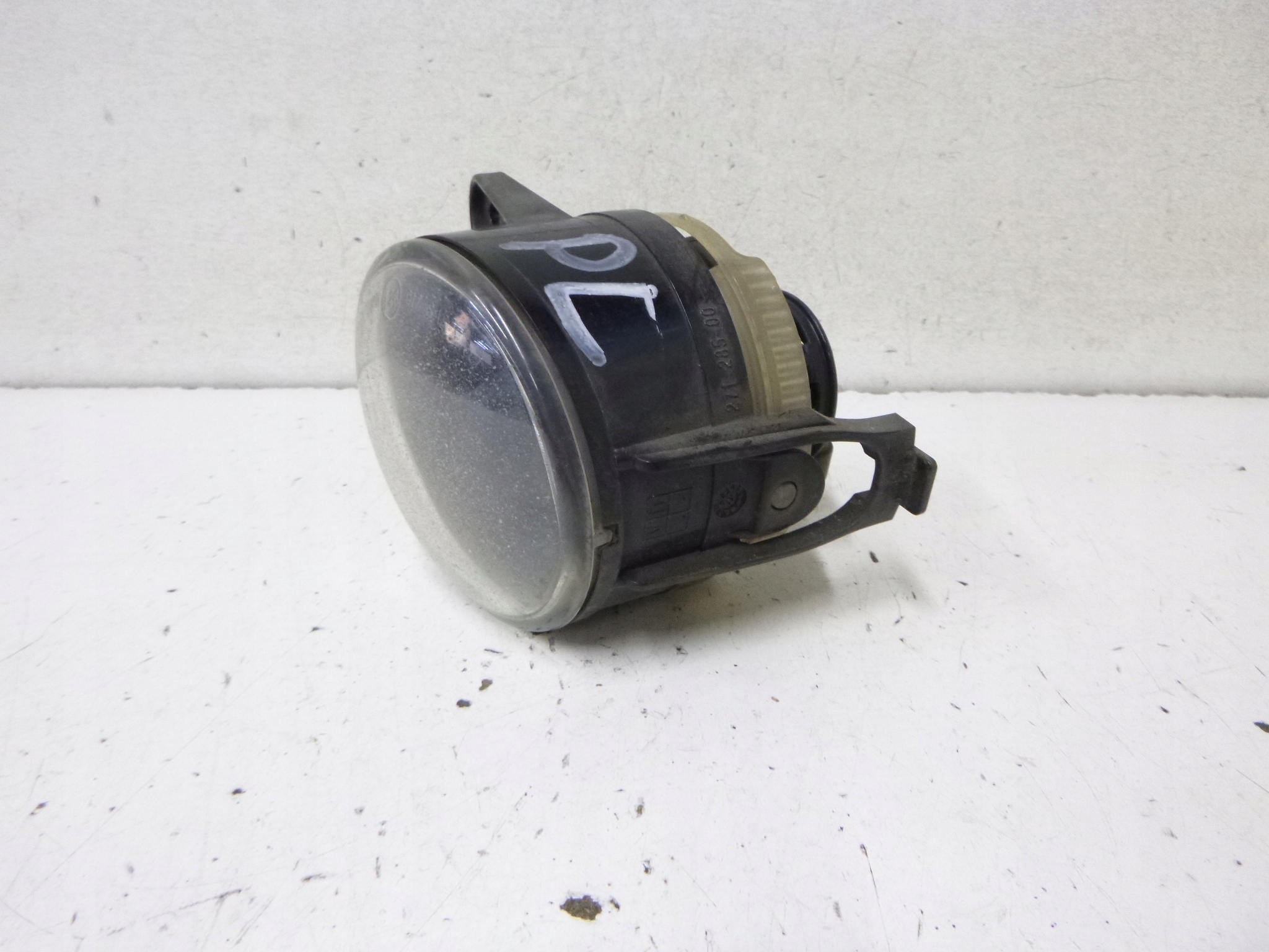 fog light left VW GOLF V 2006r.