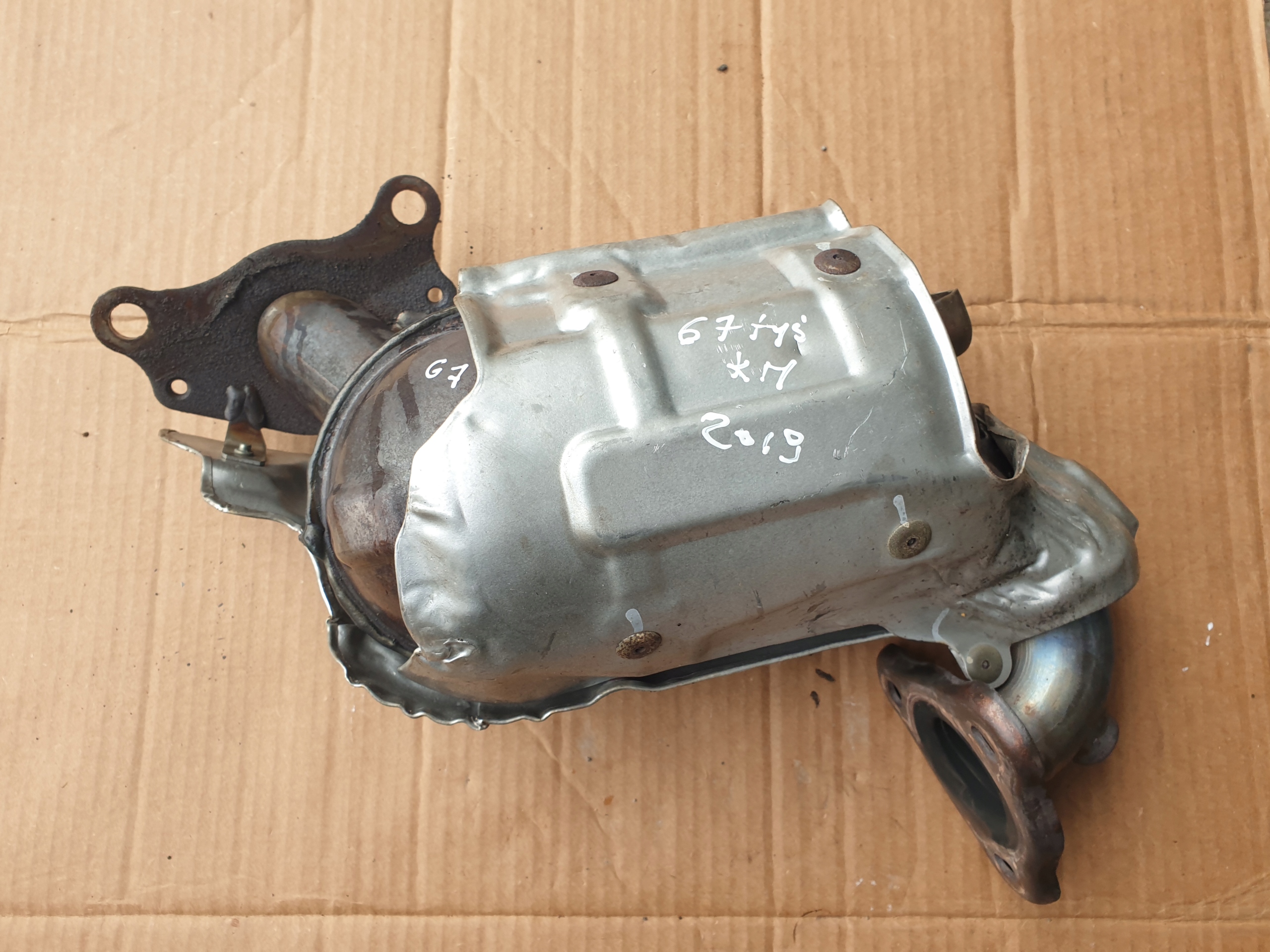 catalyst RENAULT CLIO 4 IV CAPTUR 0.9 TCE 208A07241R