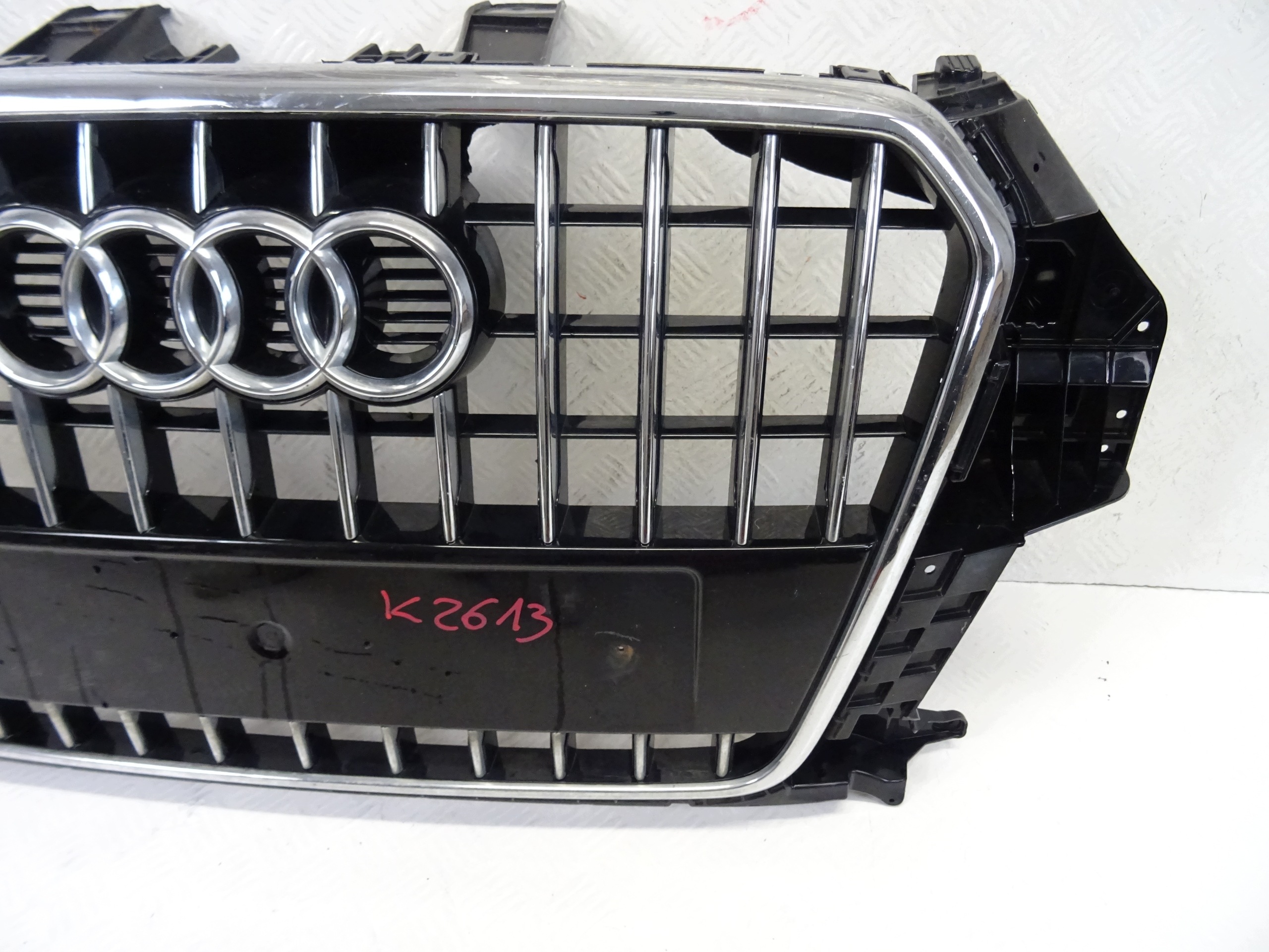 grill grille front front AUDI Q3 8U S-LINE 8U0853653A