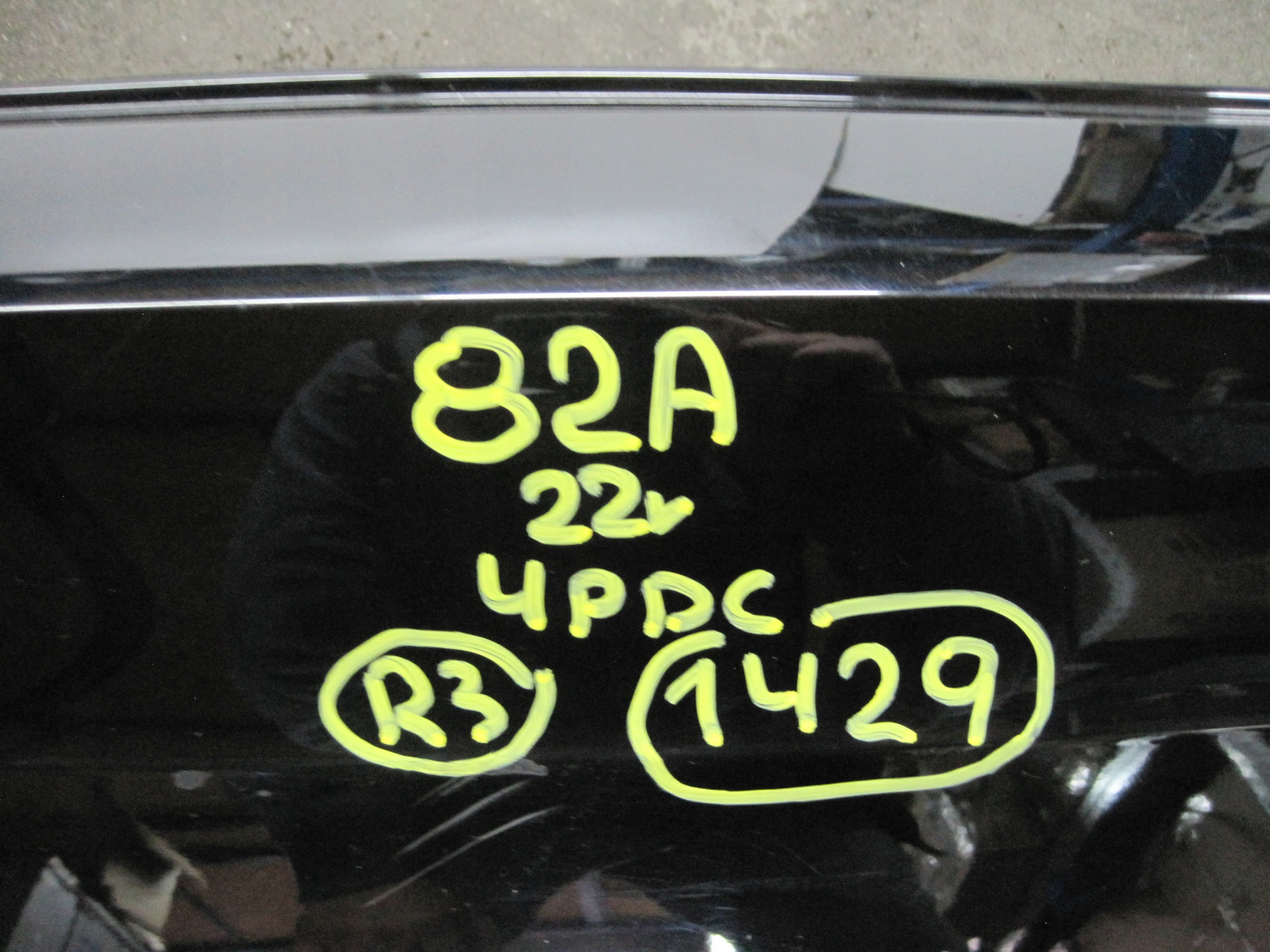 bumper rear part rear Audi A1 82A 4 PDC 22R