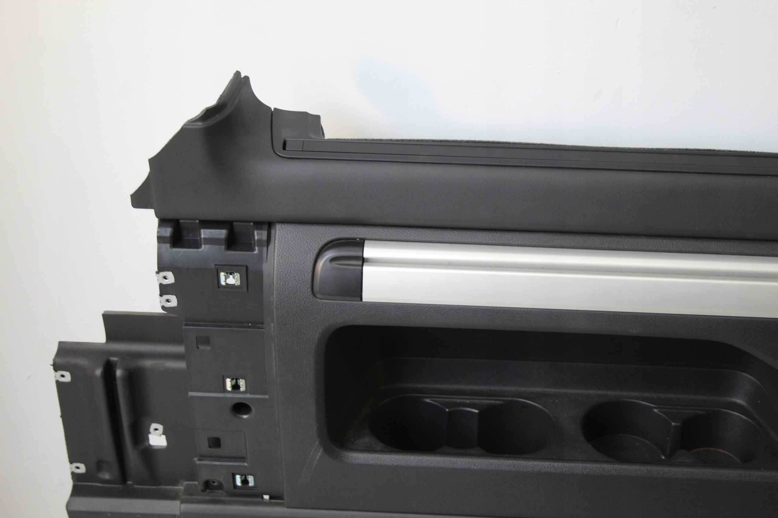 upholstery side left rear part VW MULTIVAN T6 7E5
