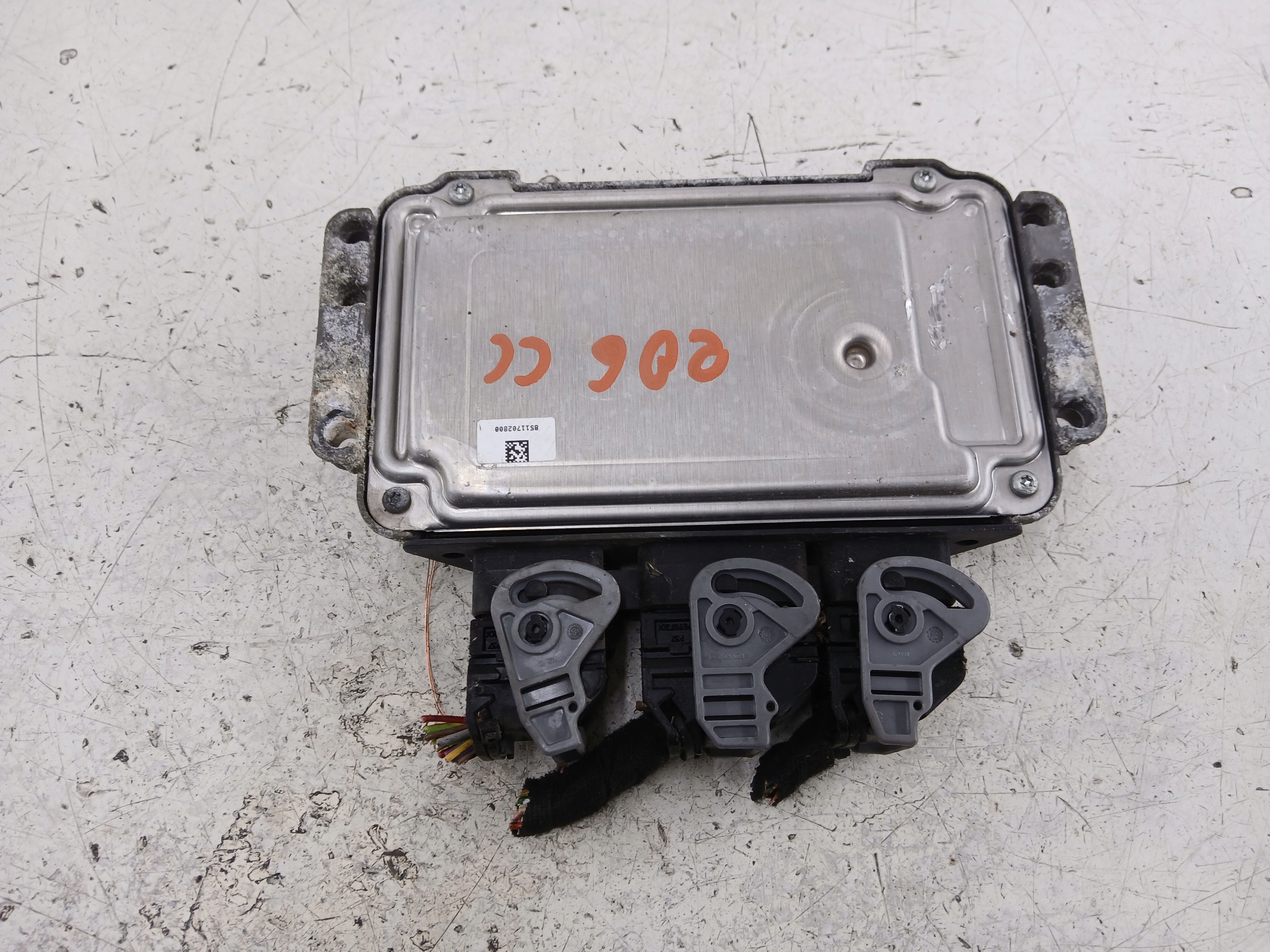 PEUGEOT 206 1.6 control unit of the engine 9662560580