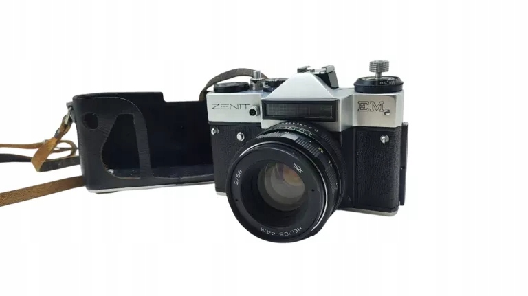 APARAT ZENIT EM + HELIOS 44M