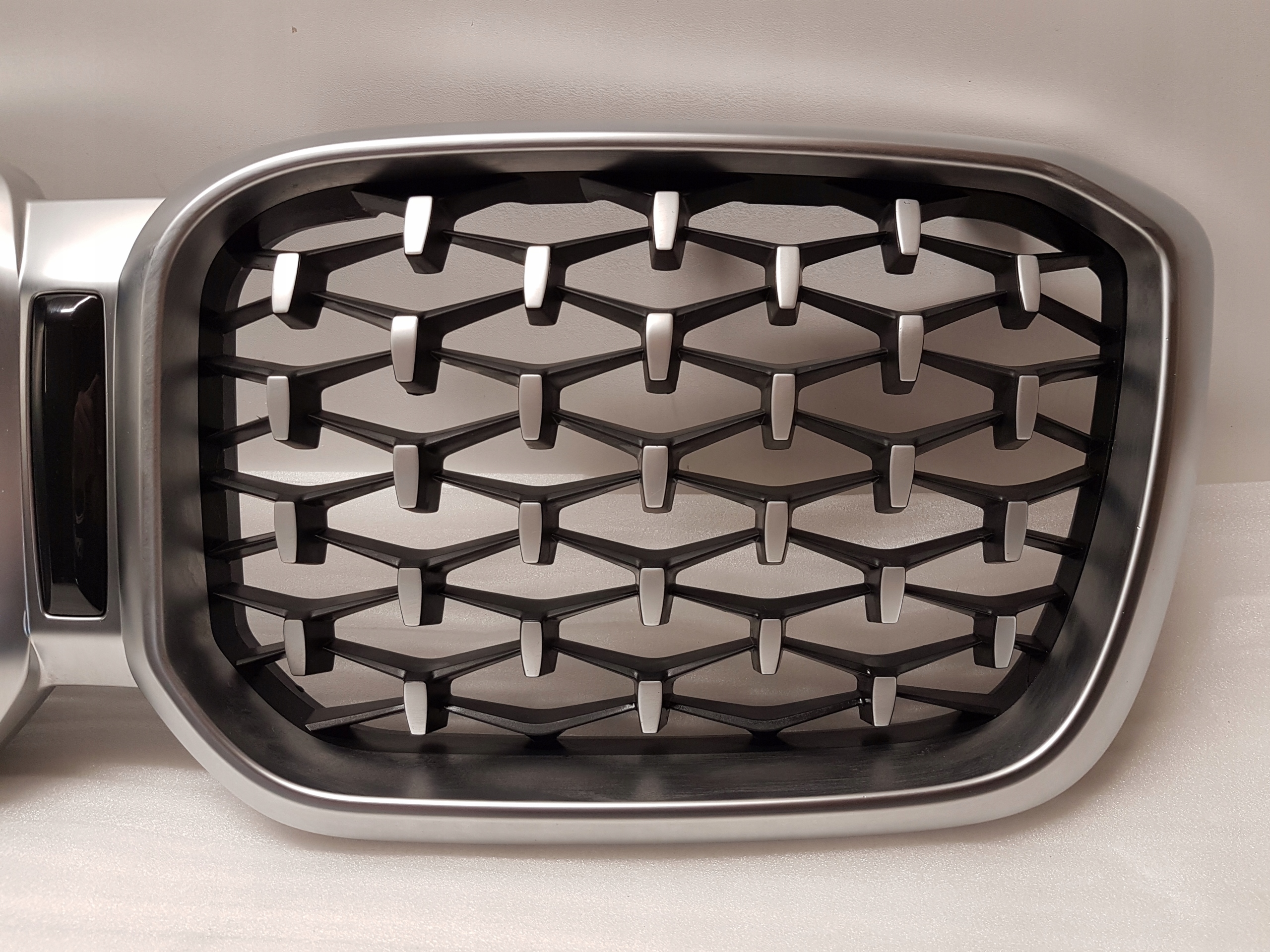 mask NERKI BMW X4 G02 LCI 5A1AC59