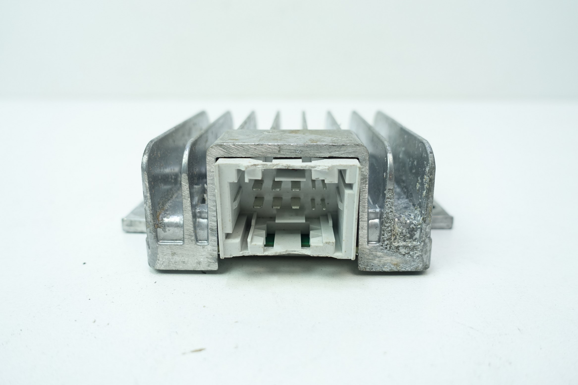 amplifier HARMAN MERCEDES W223 W447 A2439008400