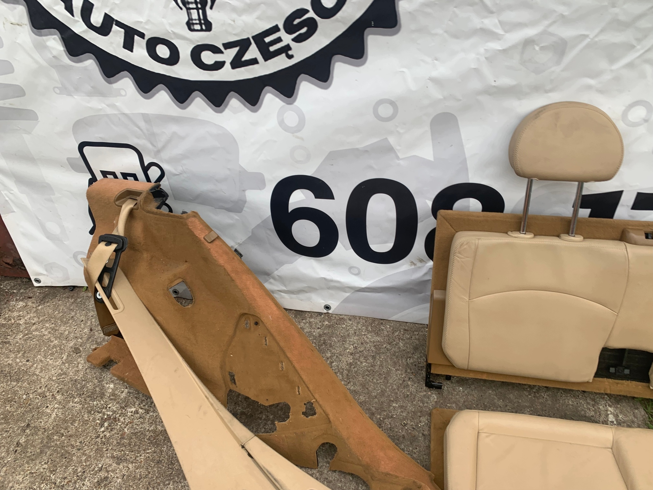 MERCEDEDES W211 KOMBI seats boot 3 RZAD 7 OSOBOWE