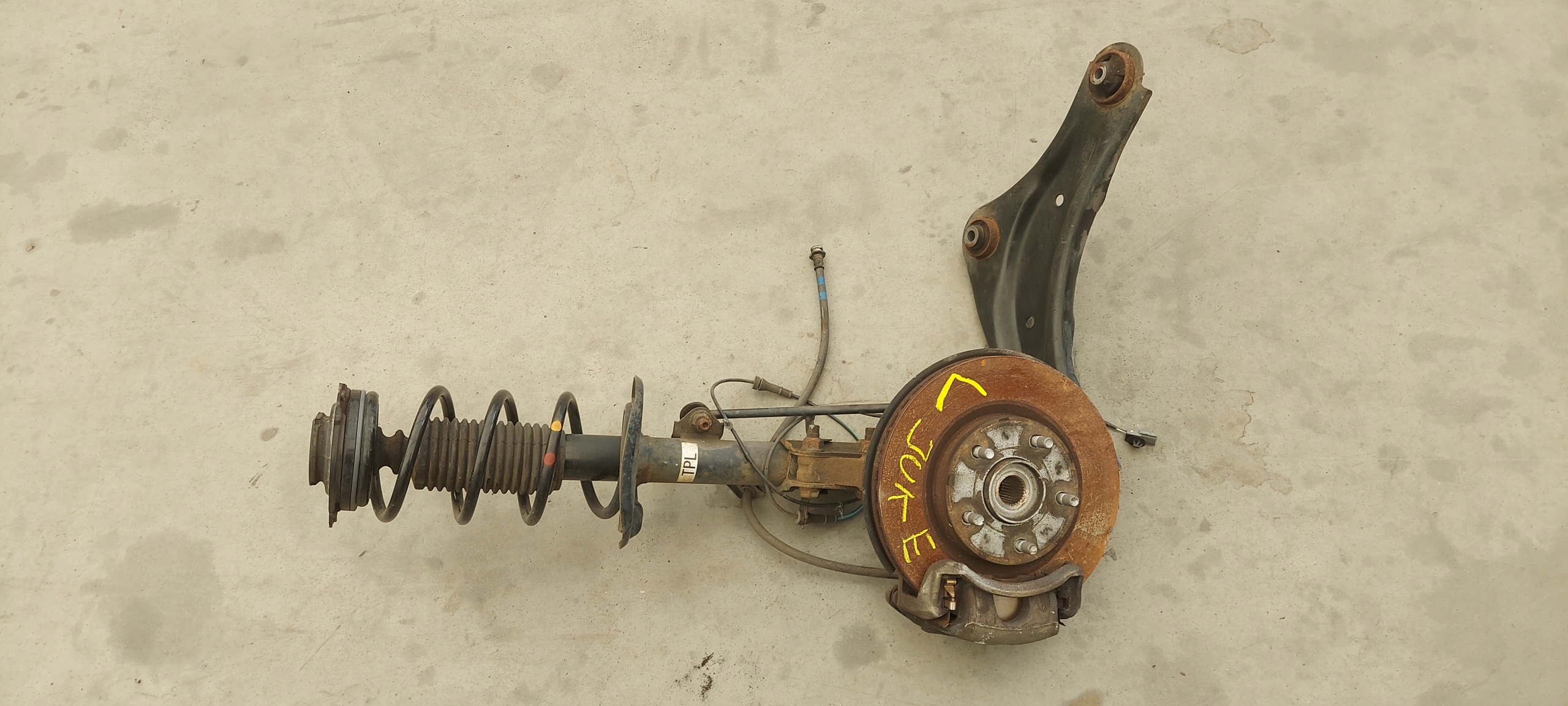 mcpherson swing arm left front NISSAN JUKE F15 10-19