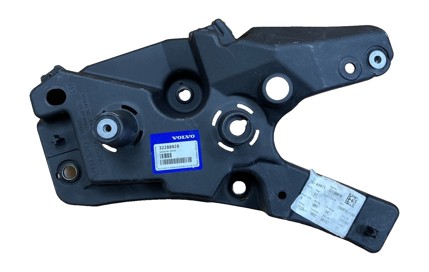 VOLVO XC60 II 2017- support console étrier aile avant gauche 32288928