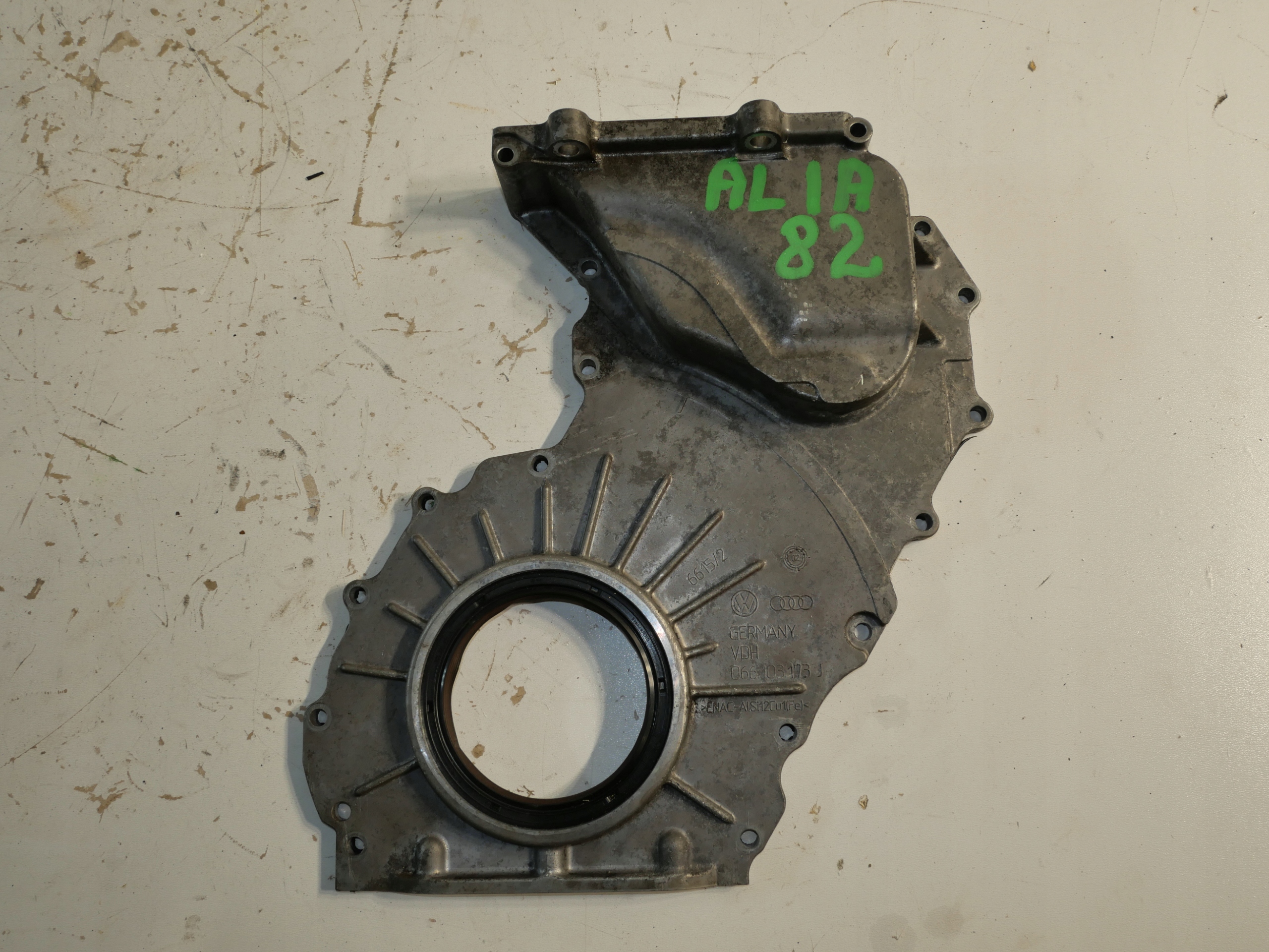 Abdeckung Blende Abdeckung des Zahnrads VW AUDI 066103173J