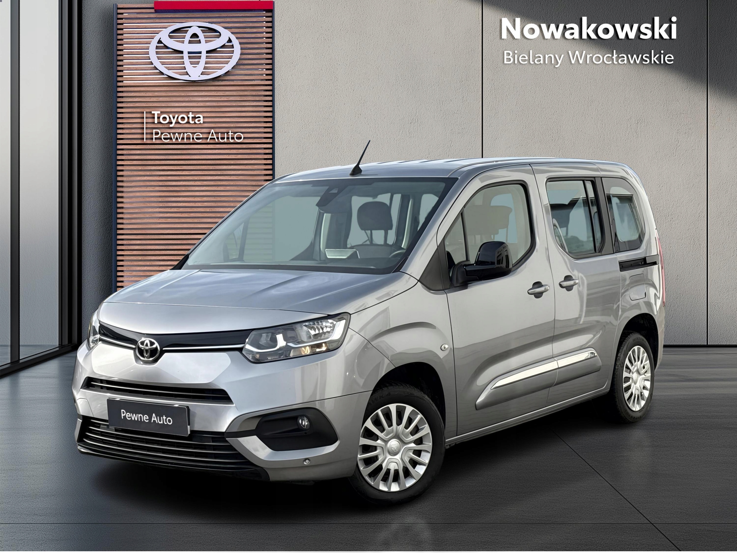 Toyota PROACE CITY VERSO 1.5 D-4D Business 1.5 D-4