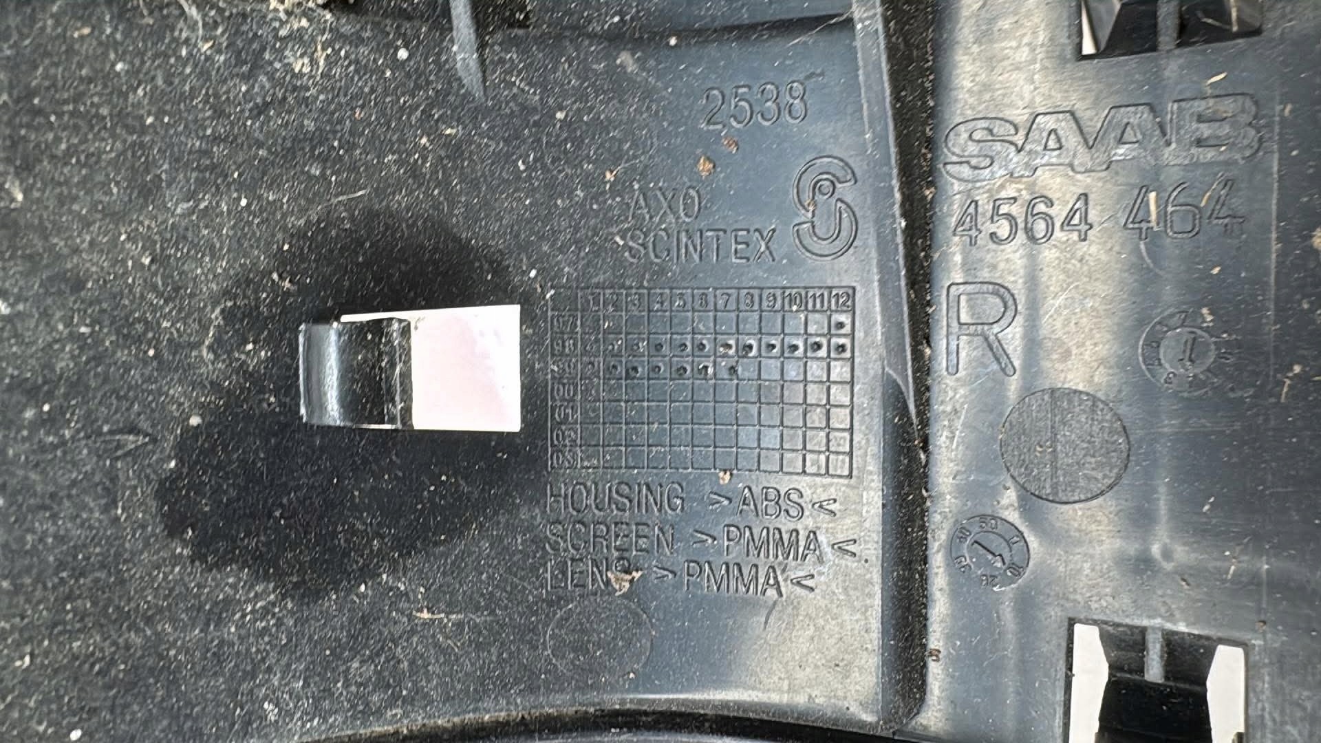 SAAB 9-5 1 and 98-07 light rear right 4564464 EU