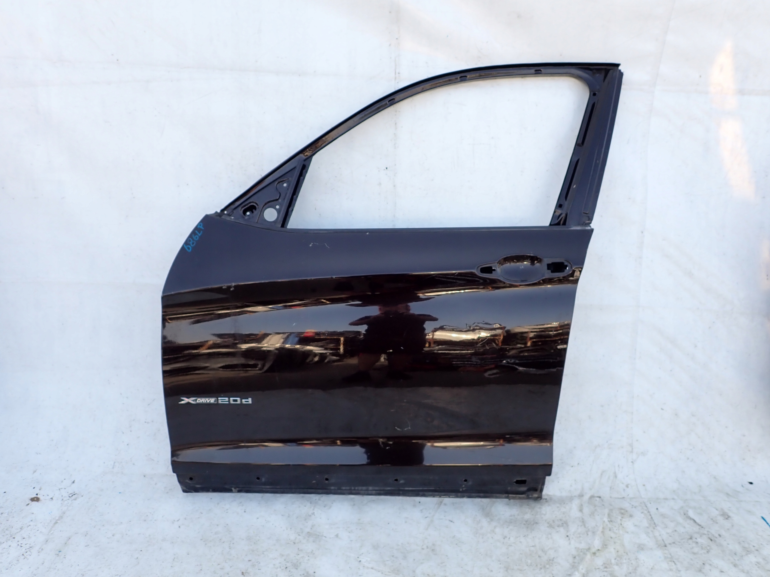 BMW X3 F25 10- door left front front