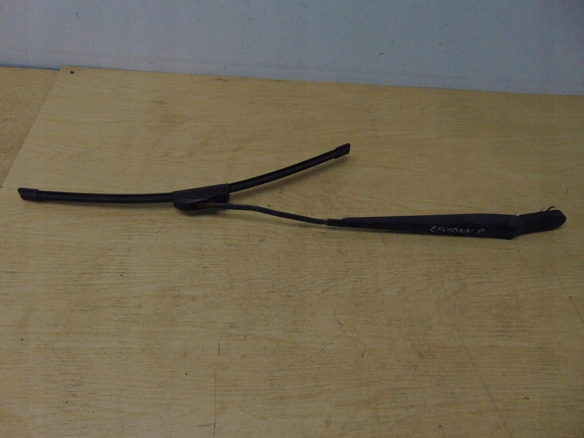 СТЕКЛООЧИСТИТЕЛЬ РЫЧАГ СТЕКЛООЧИСТИТЕЛЯ ПРАВЫЙ FORD ESCURSION