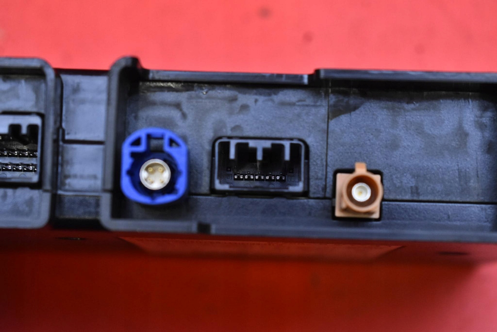 control unit module VCM 32279765 VOLVO V60 2 II 2.0 B5 MILD HYBRID 250 KM 18-21