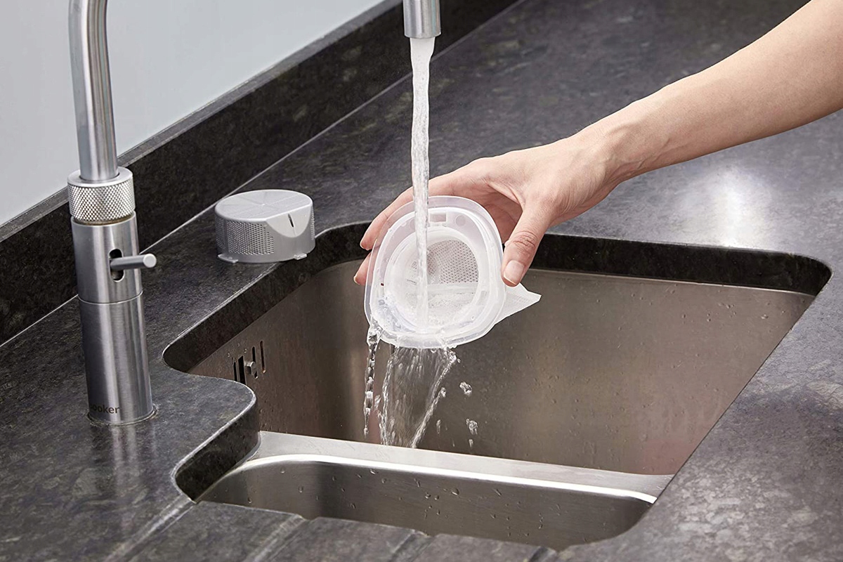 Odkurzacz ręczny Black&Decker NVC115JL-QW biały Model NVC115JL-QW