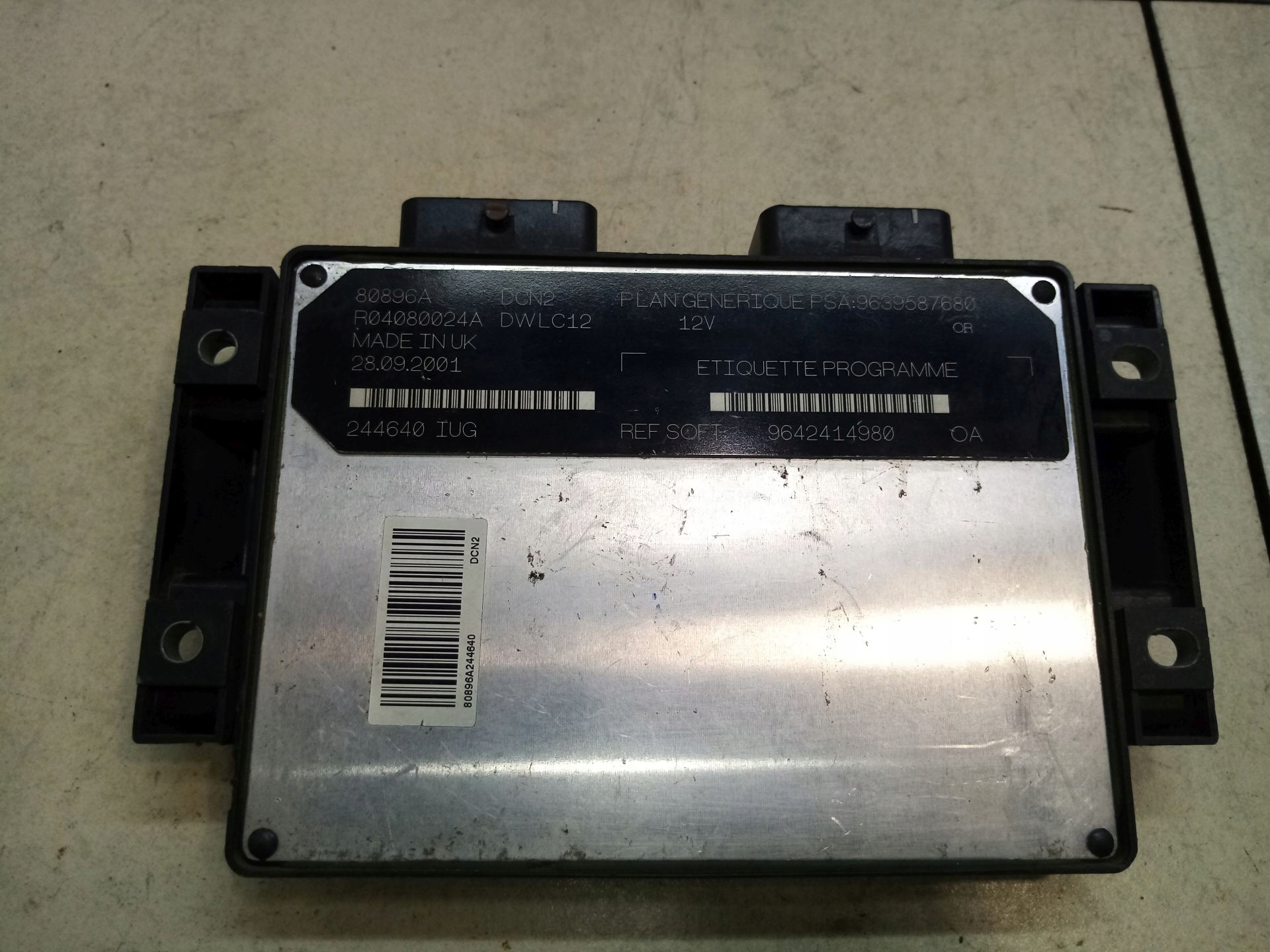 control unit of the engine PEUGEOT 206 1.9