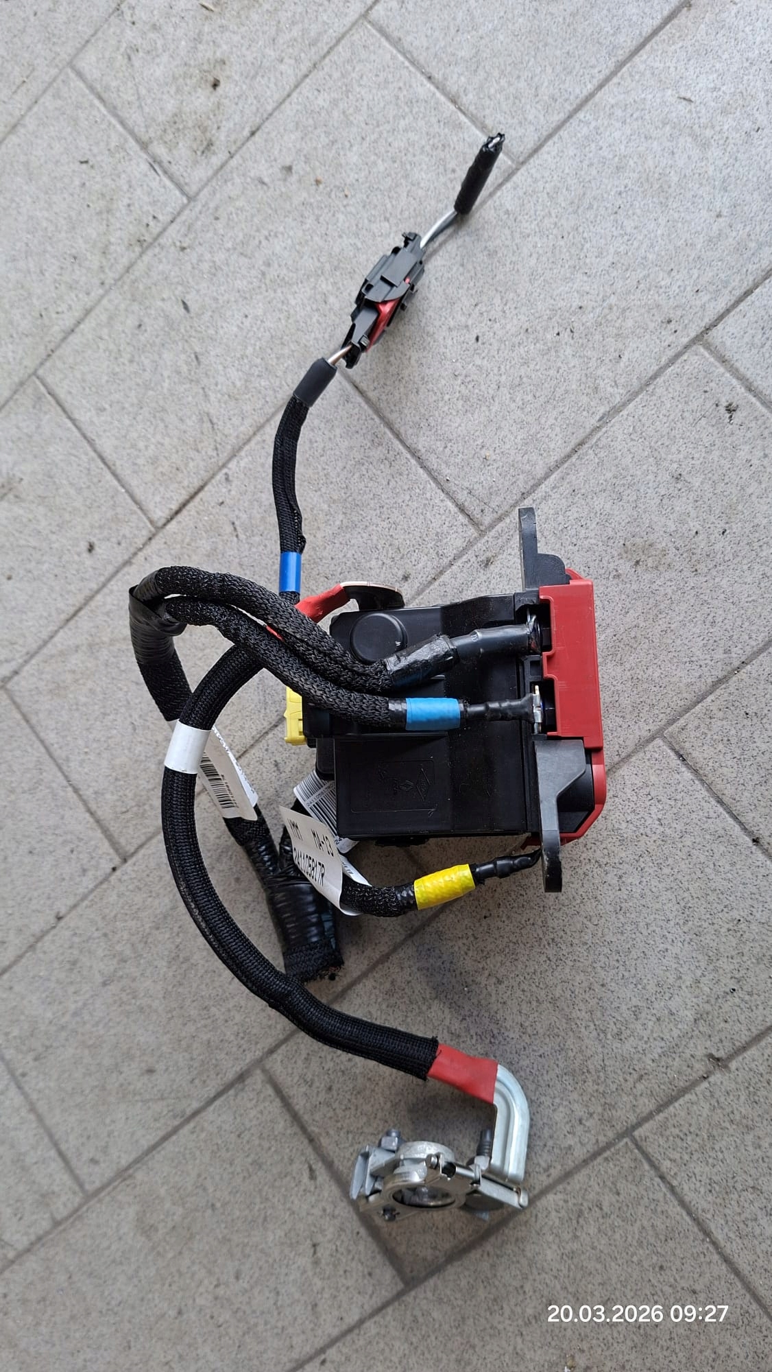 NABOJ pyrotechnic clamp RENAULT RAFALE 285A87117R STAN as new