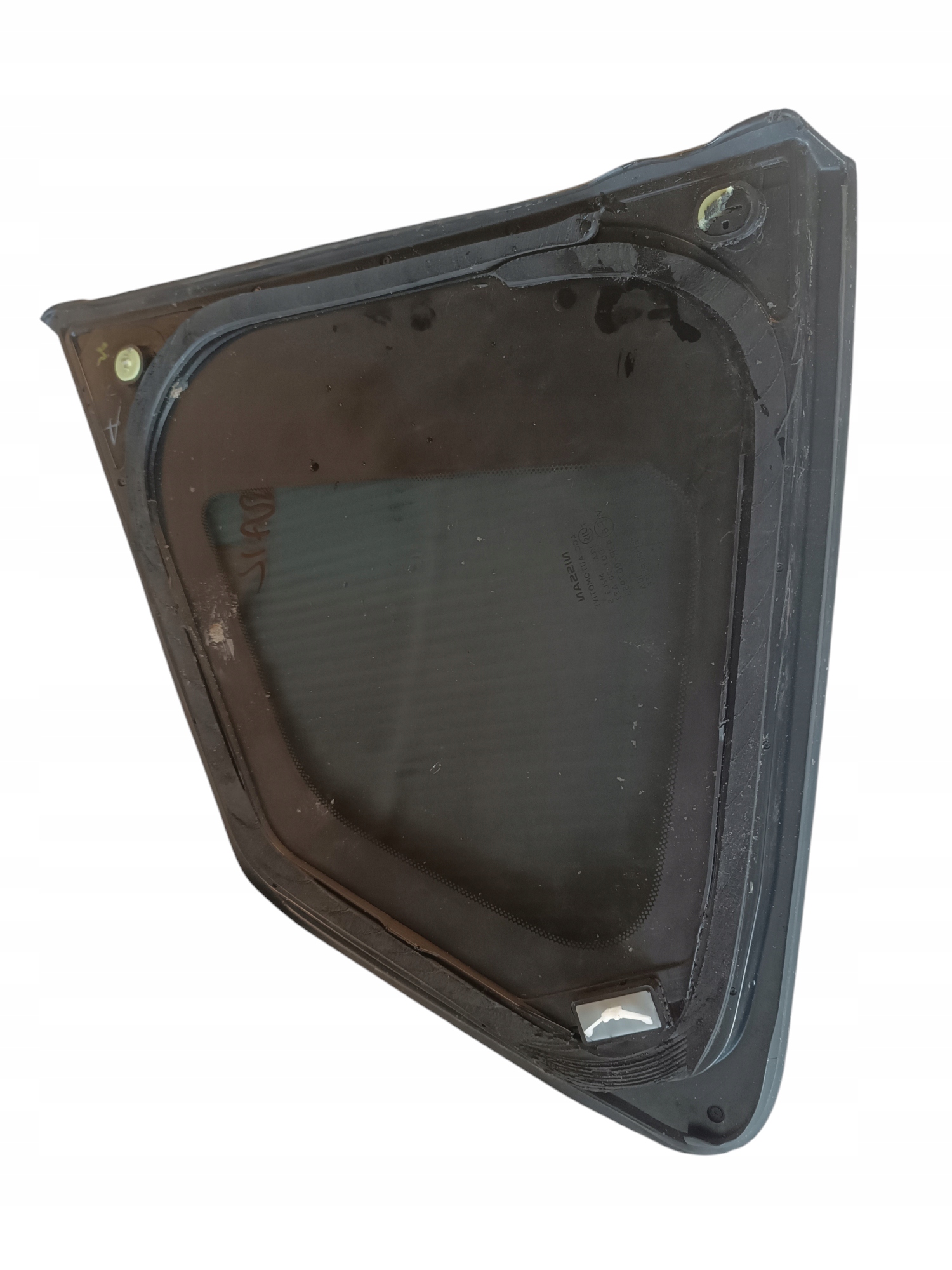 window rear left bodywork NISSAN X-TRAIL T32