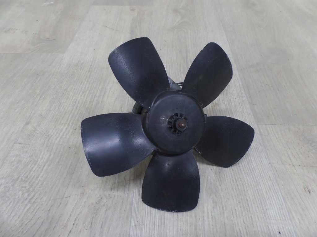 DUCATO IVECO RV ВЕНТИЛЯТОР КРЫША ВЕНТИЛЯТОР 12V