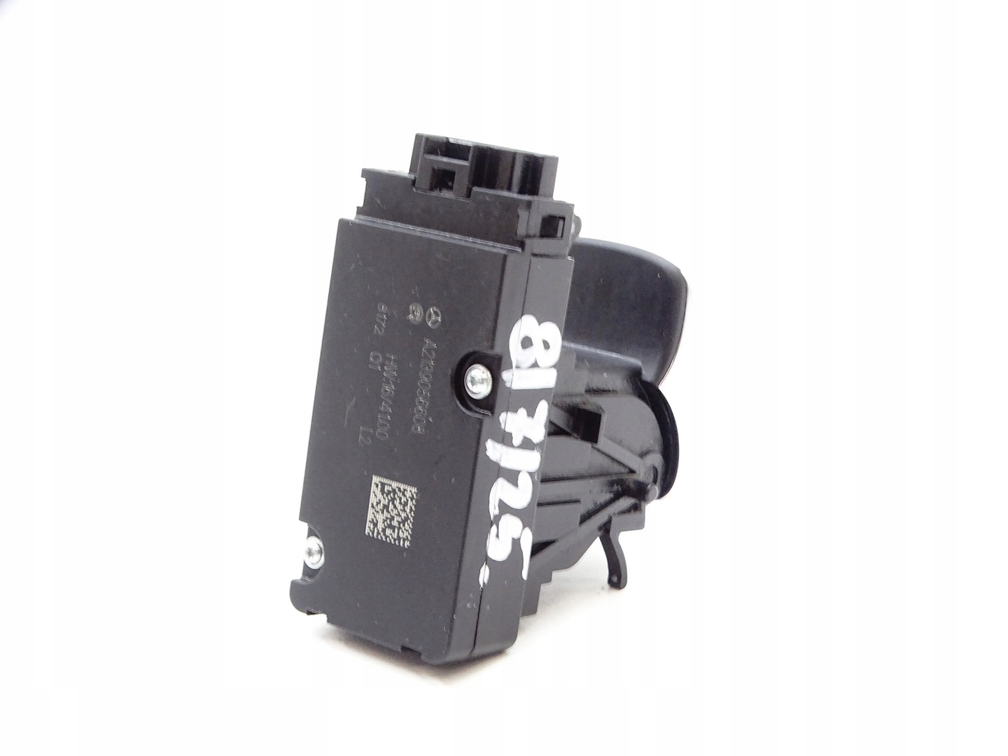button switch electric brake MERCEDES CLS W257 A2139056608