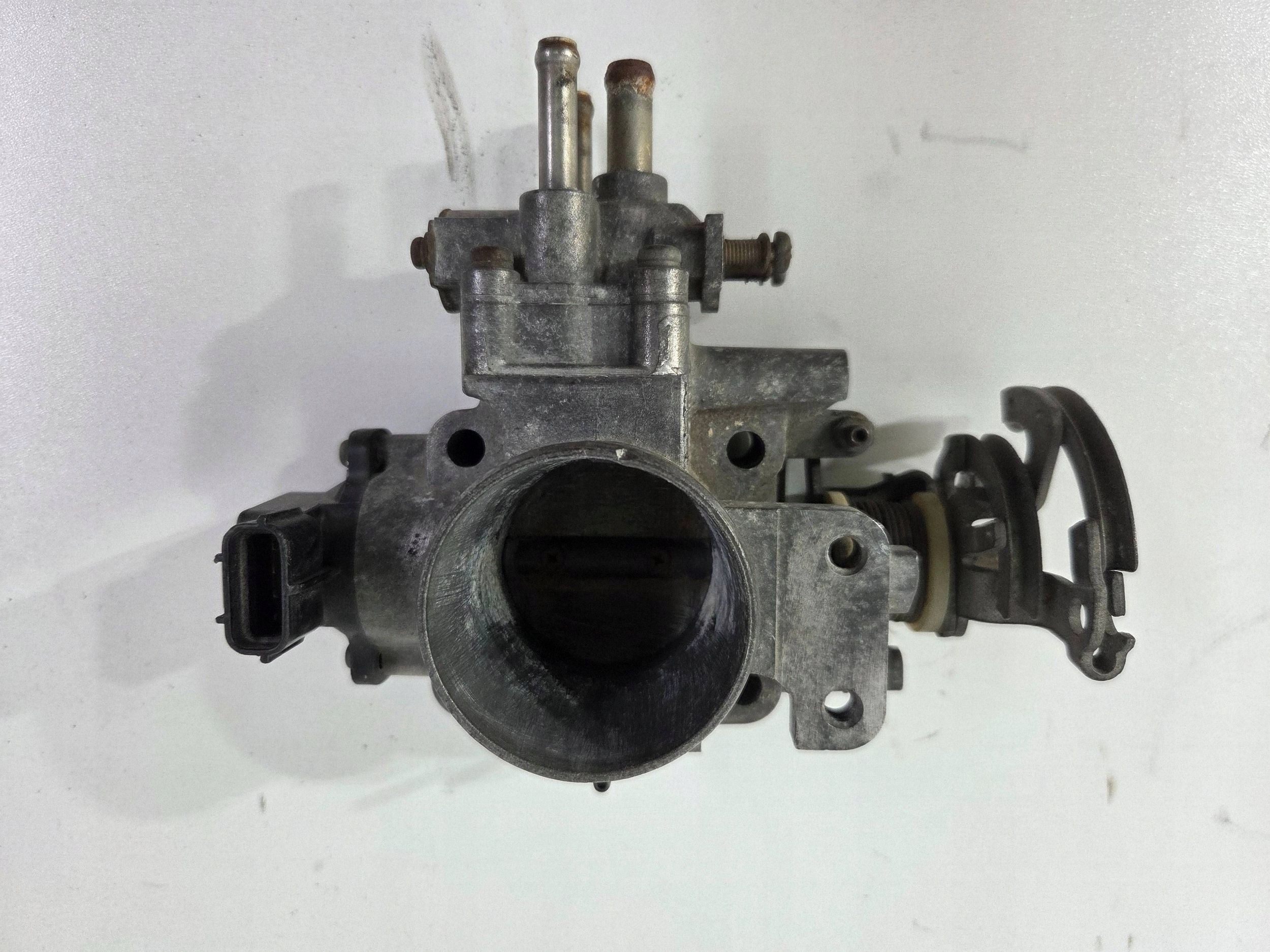 Toyota Corolla Verso E110 valvola a farfalla 8945222090 (L187)