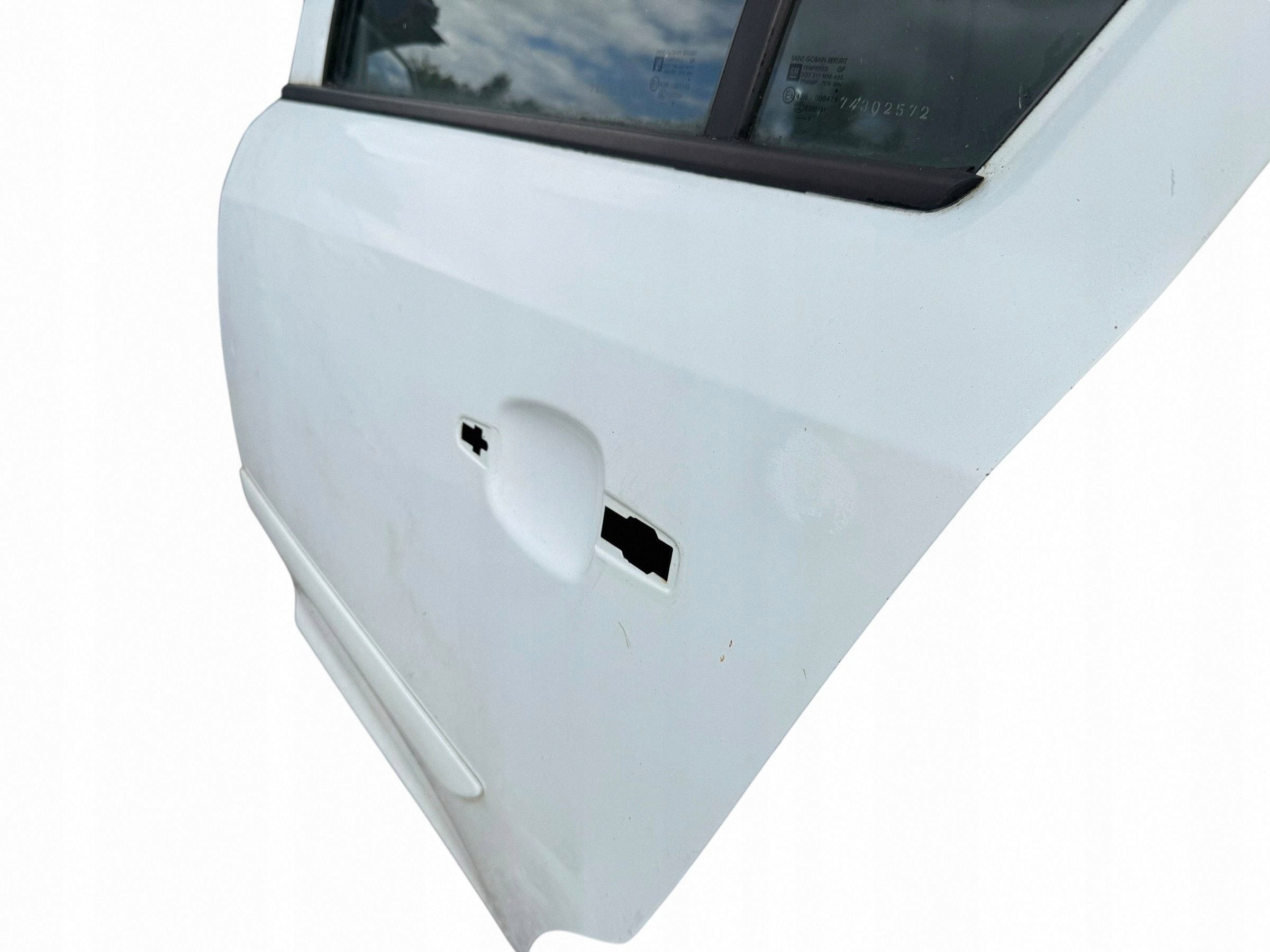 door rear. left left rear part Opel Corsa D 5D 5 door