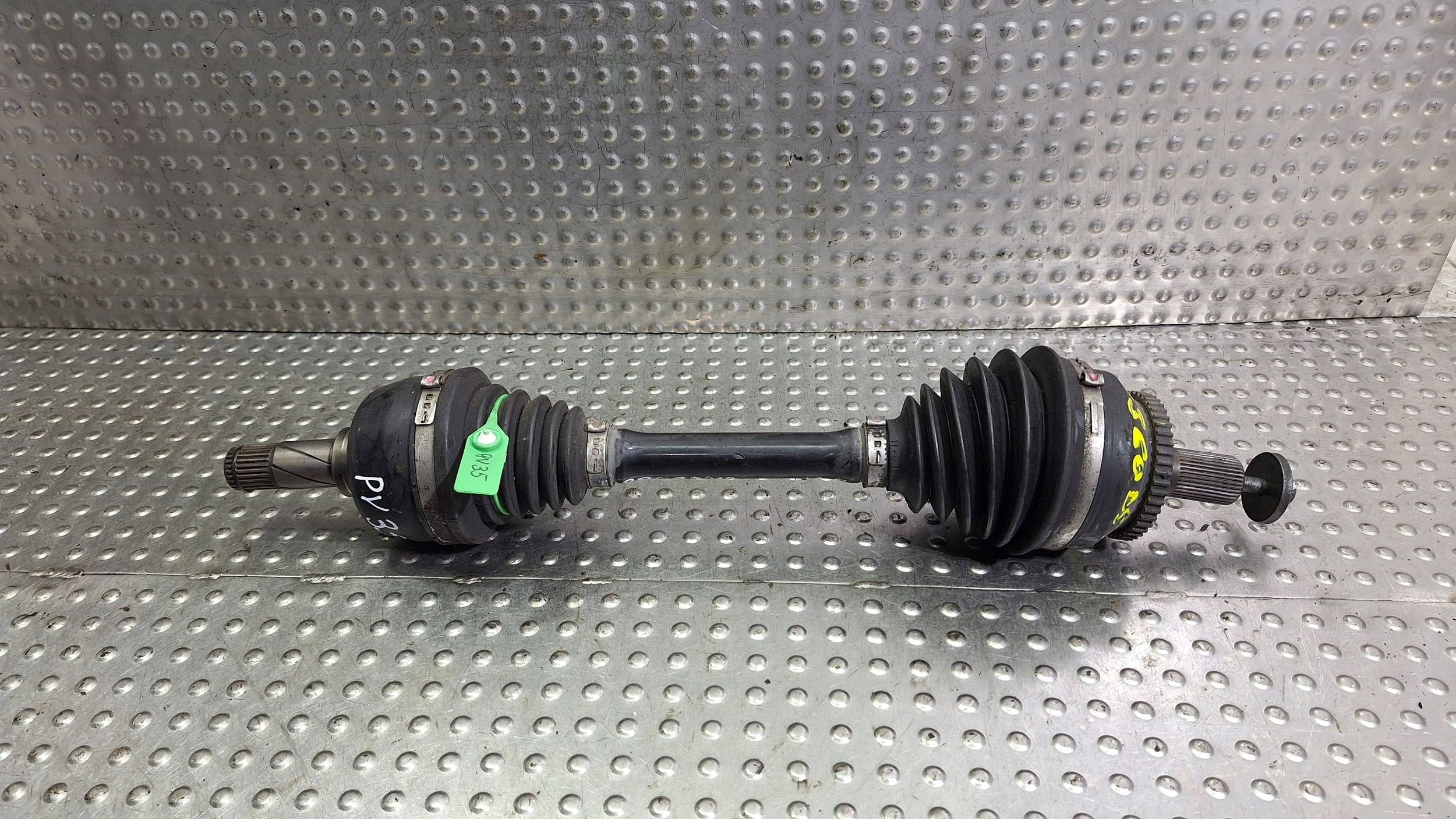 semi-axis left front P8689213 VOLVO S60 and 2.4D5 163KM D5244T