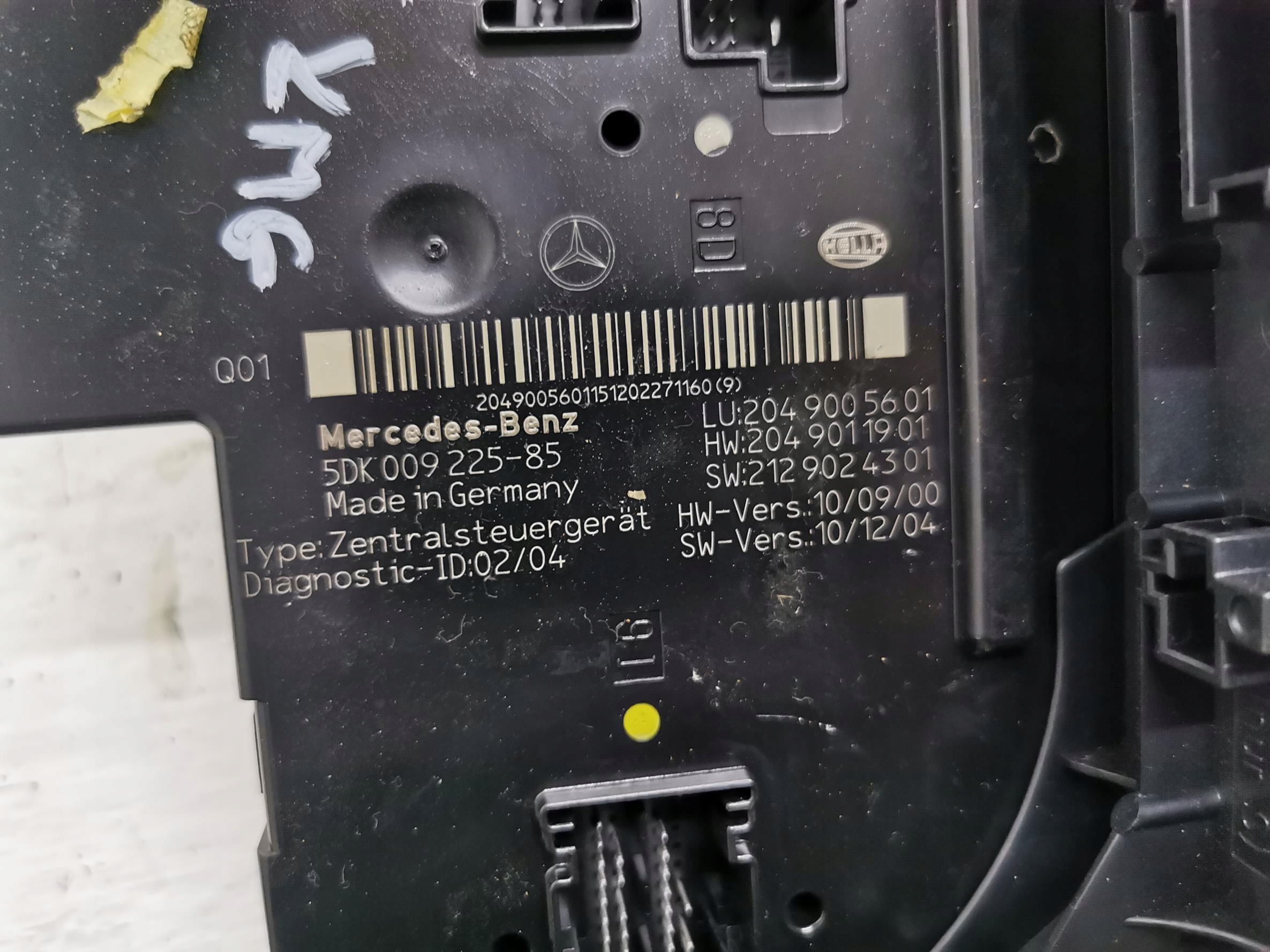 control unit SAM MERCEDES C-KLASA W204 2049005601