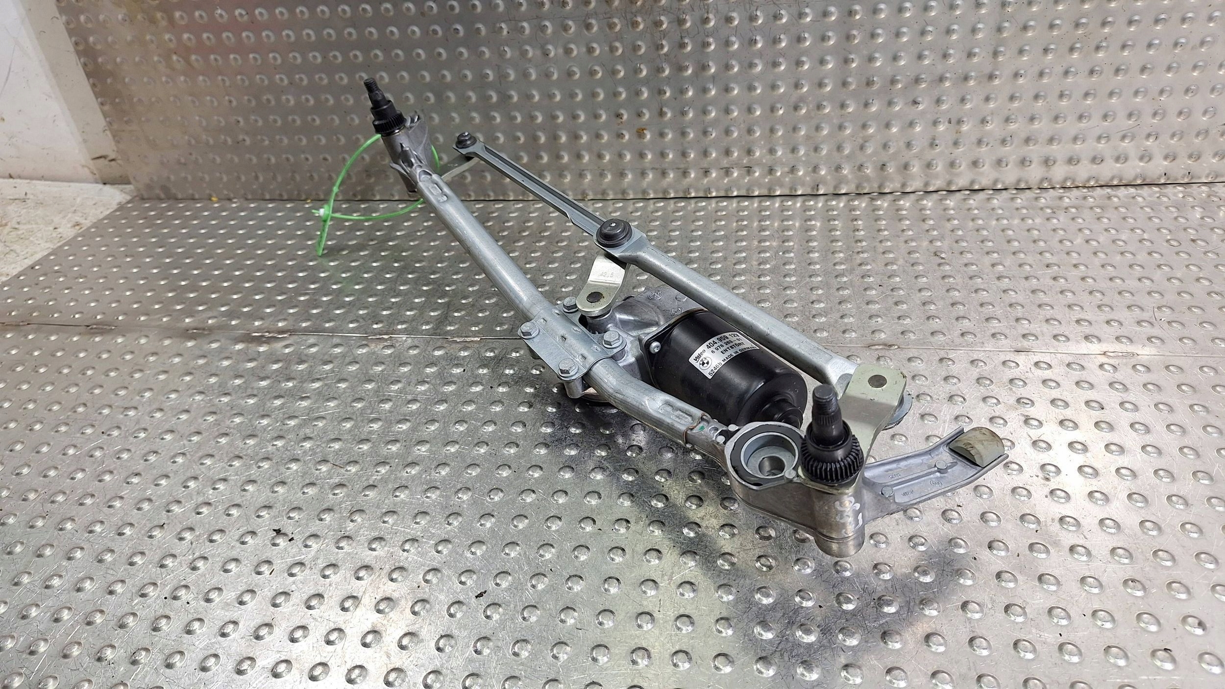 Gestänge Motor Wischer vorne 6978263 BMW 3 E90 E91 E92 E93 EUROPA