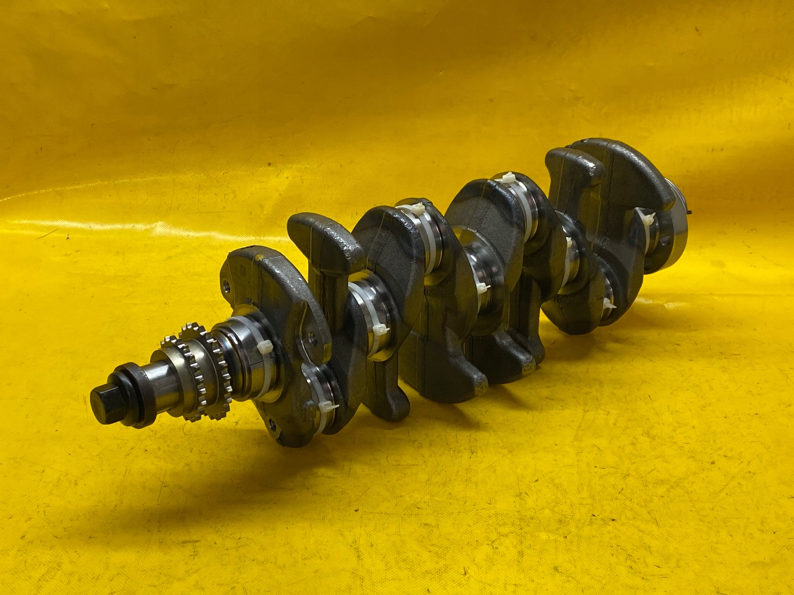 WAŁ KORBOWY MAZDA CX5 3 6 2.0 B SKYACTIV PE01