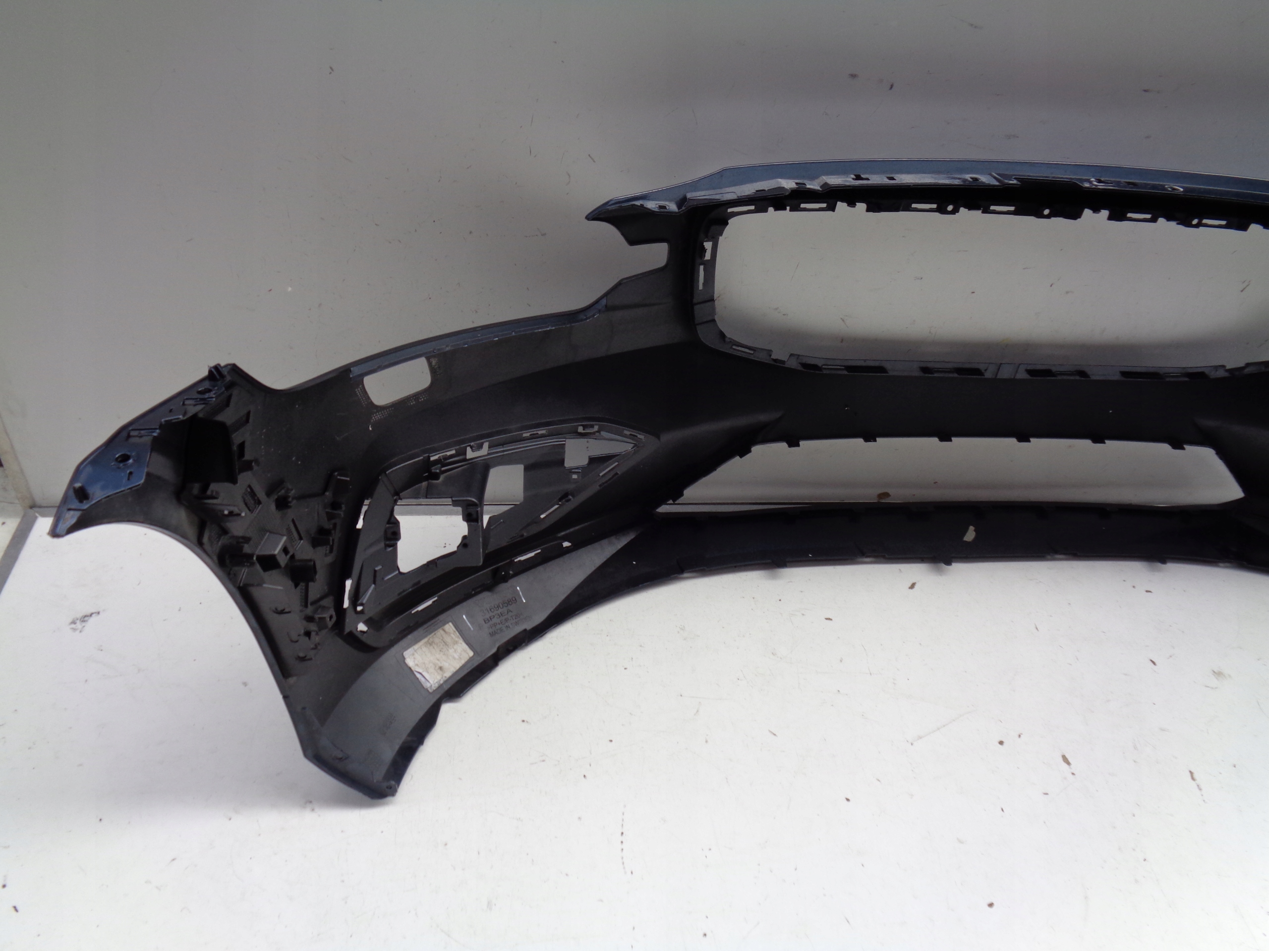 front bumper VOLVO V60 S60 18- NR 36617