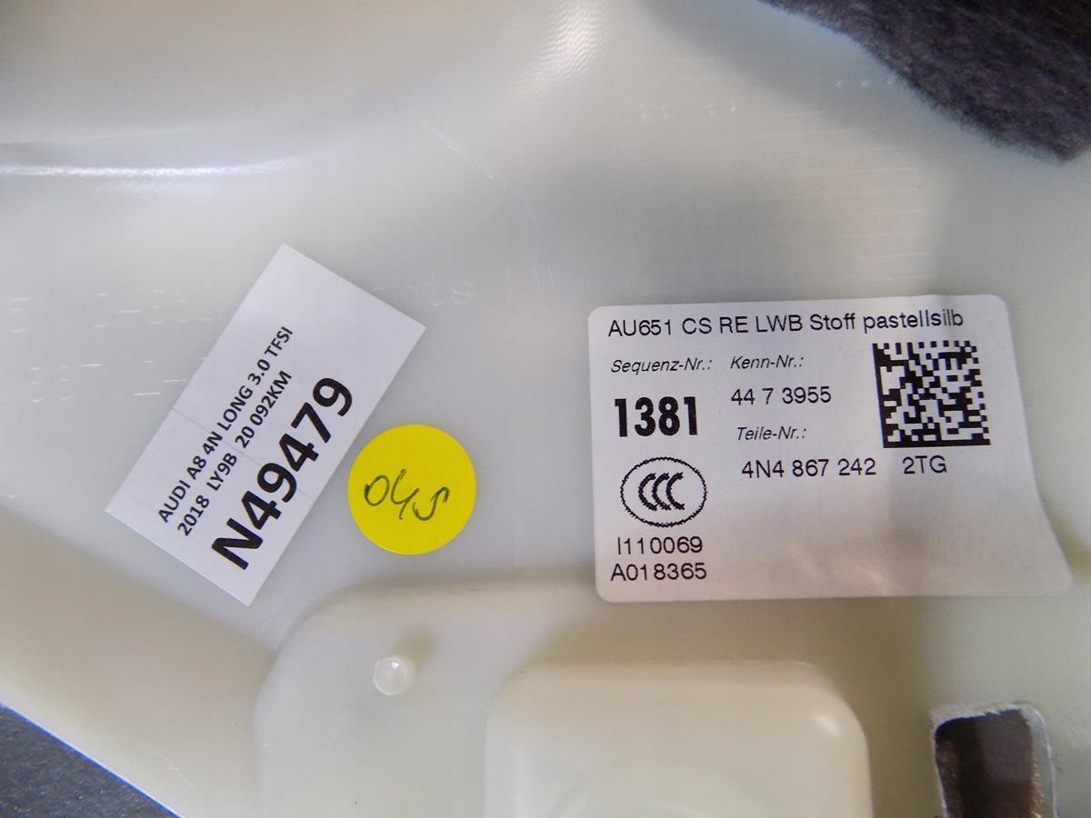 AUDI A8 4N side SLUPKA right rear part 4N4867242